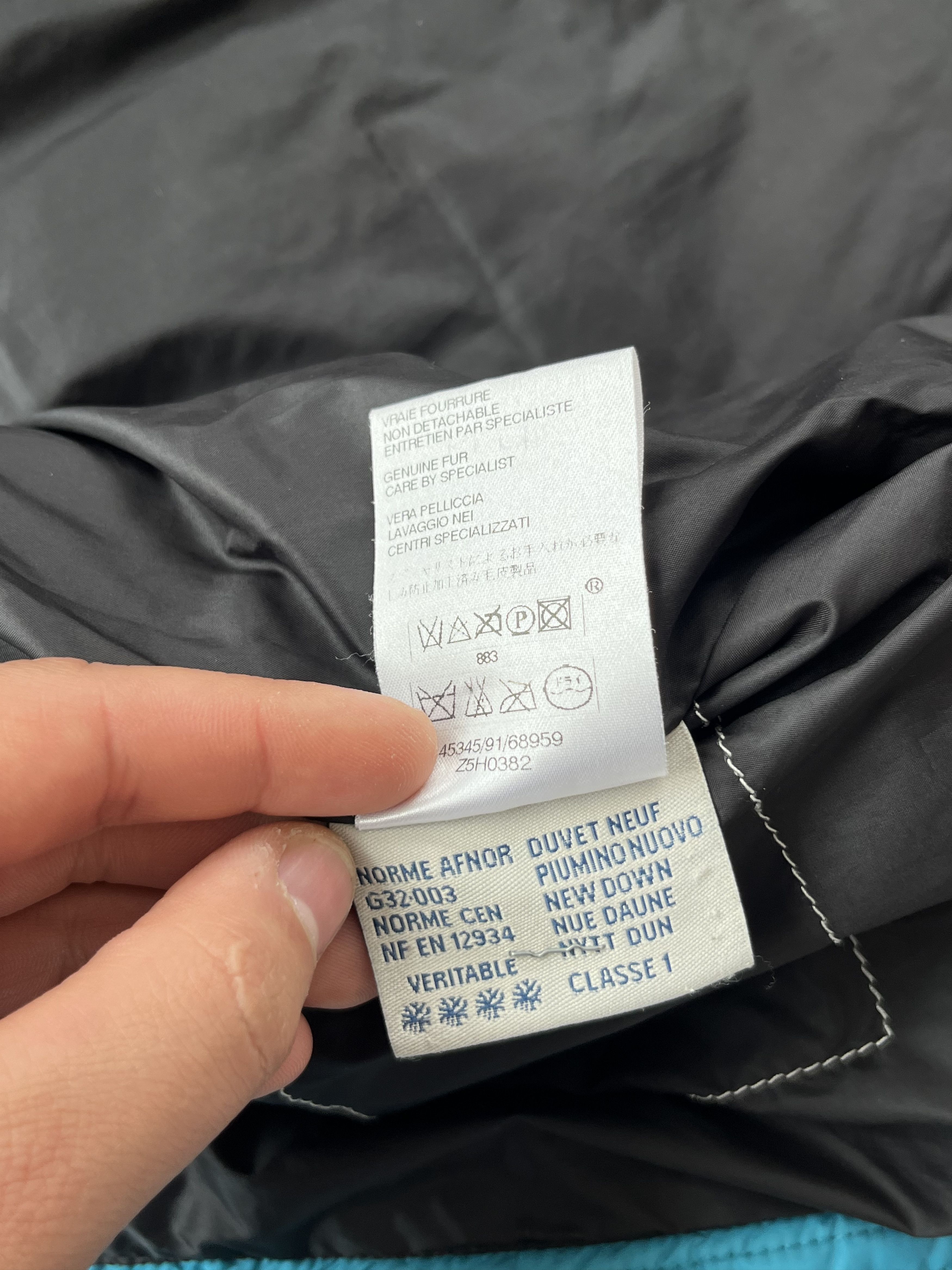 Moncler MONCLER Alpin Quilted Down Puffer Jacket Hooded Blue Color Size S / US 4 / IT 40 - 11 Thumbnail