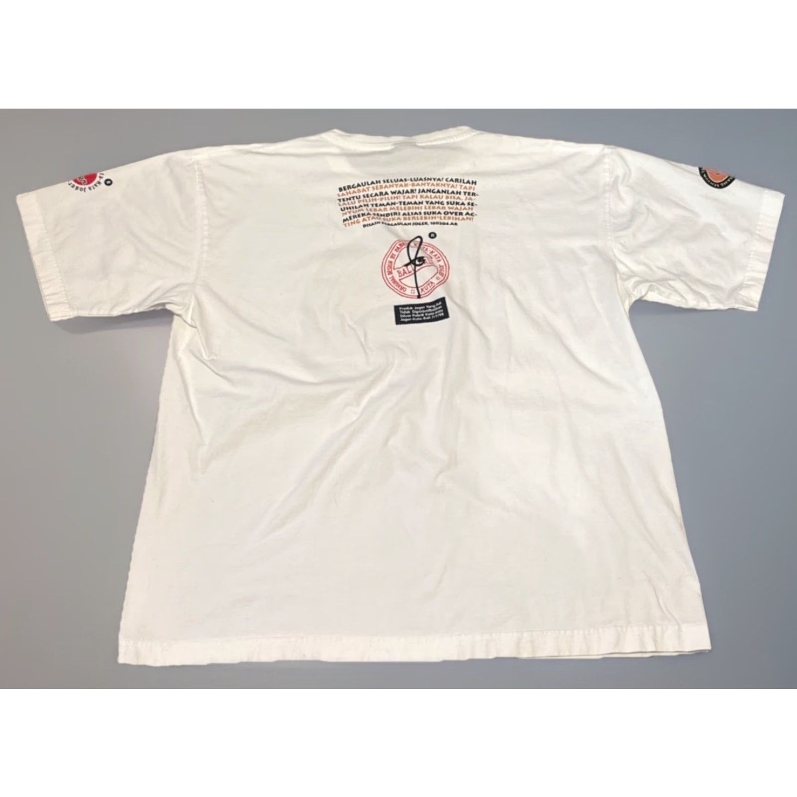 Vintage VINTAGE 1998 Bali Indonesia Joger Jelek Art Drawing White T-Shirt XL Men Size US XL / EU 56 / 4 - 2 Thumbnail