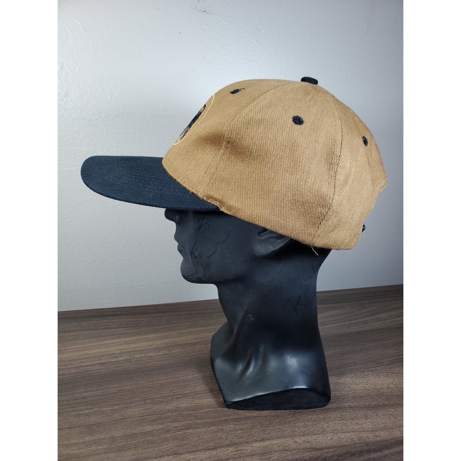 Vintage ALASKA Hat Headliners Strap Cap Brown Grizzly Bear w/ Fish Size ONE SIZE - 4 Thumbnail