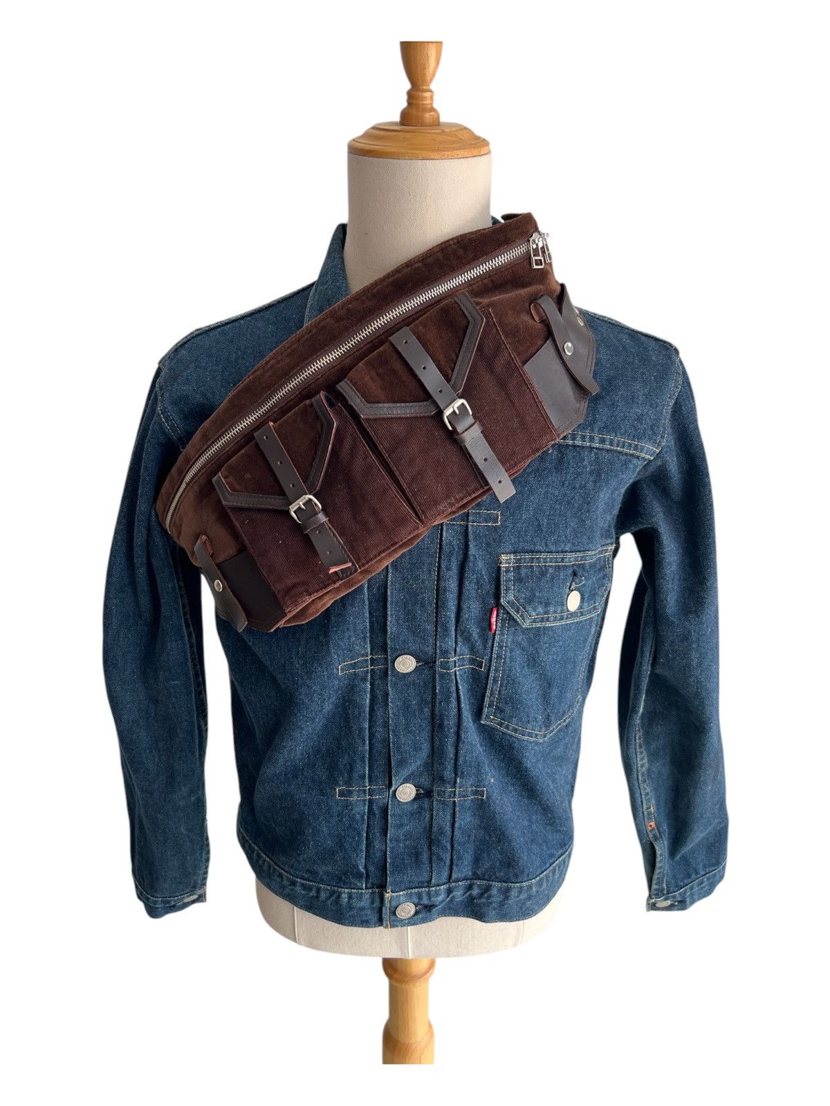 Genuine Leather × Japanese Brand × Kazuyuki Kumagai Attachment 🇯🇵 Leather Piece Montee Hybrid Tech-Wear Crossbody Bag Size ONE SIZE - 1 Thumbnail