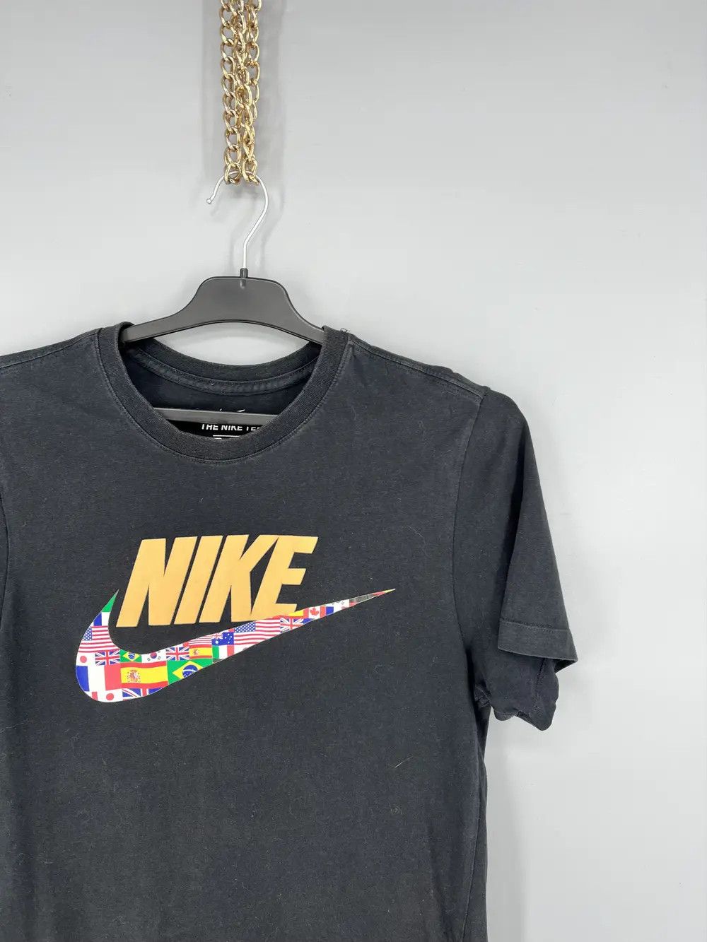 Nike Vintage Y2K Nike "Mom" Center Swoosh Logo T-Shirt Size US M / EU 48-50 / 2 - 5 Thumbnail