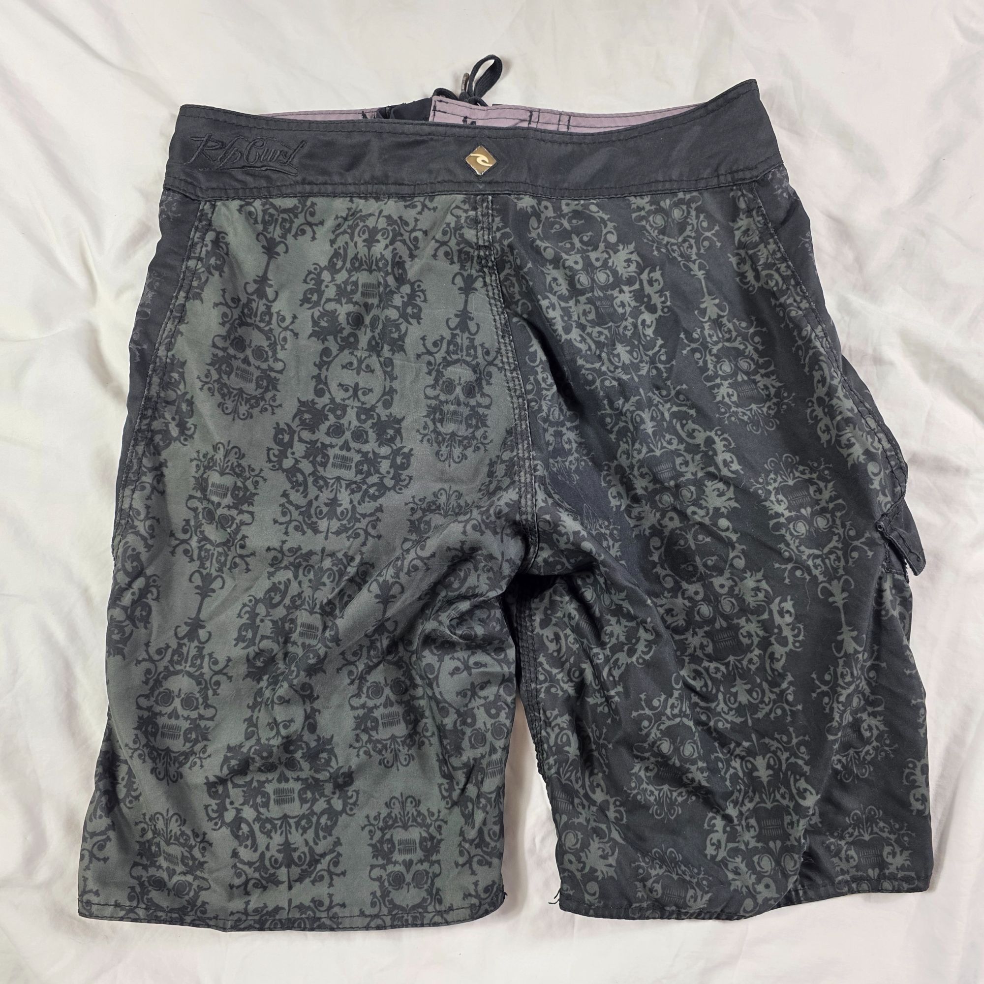 Rip Curl Rip Curl Mens Size 32 Black Gray Skull Swim Board Shorts Pol Size US 32 / EU 48 - 2 Thumbnail