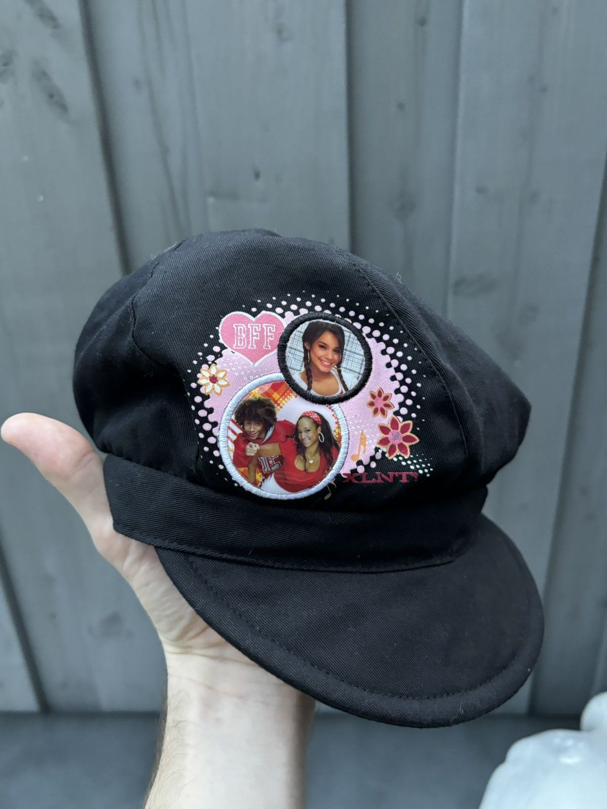 Disney × Vintage 2000s Highschool Musical 3 Senior Year Y2K Newsboy Cap Small Size ONE SIZE - 1 Thumbnail