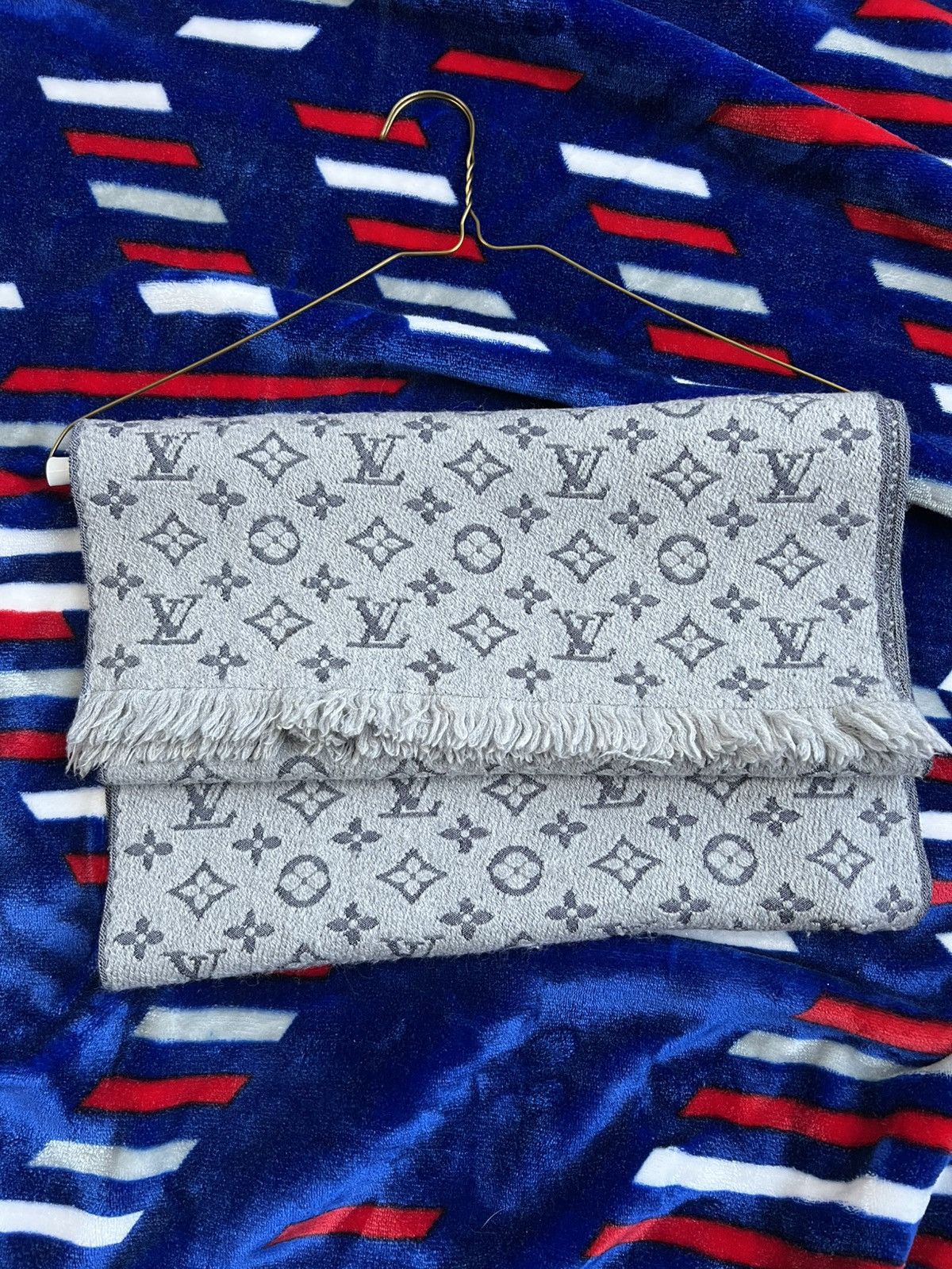 Louis Vuitton Monogram Scarf Grey