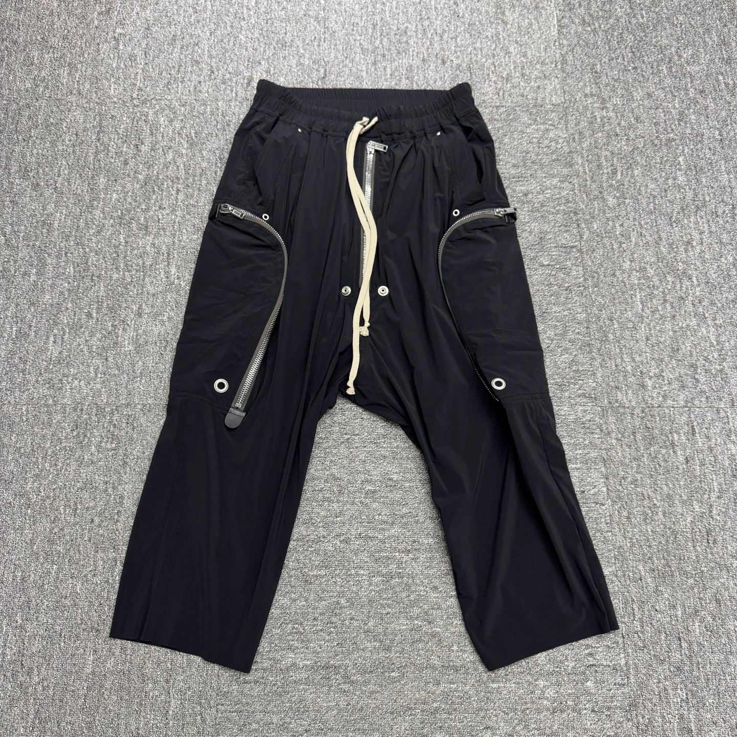 Rick Owens Cropped Cargo Pants RU17S9385-TE | Grailed