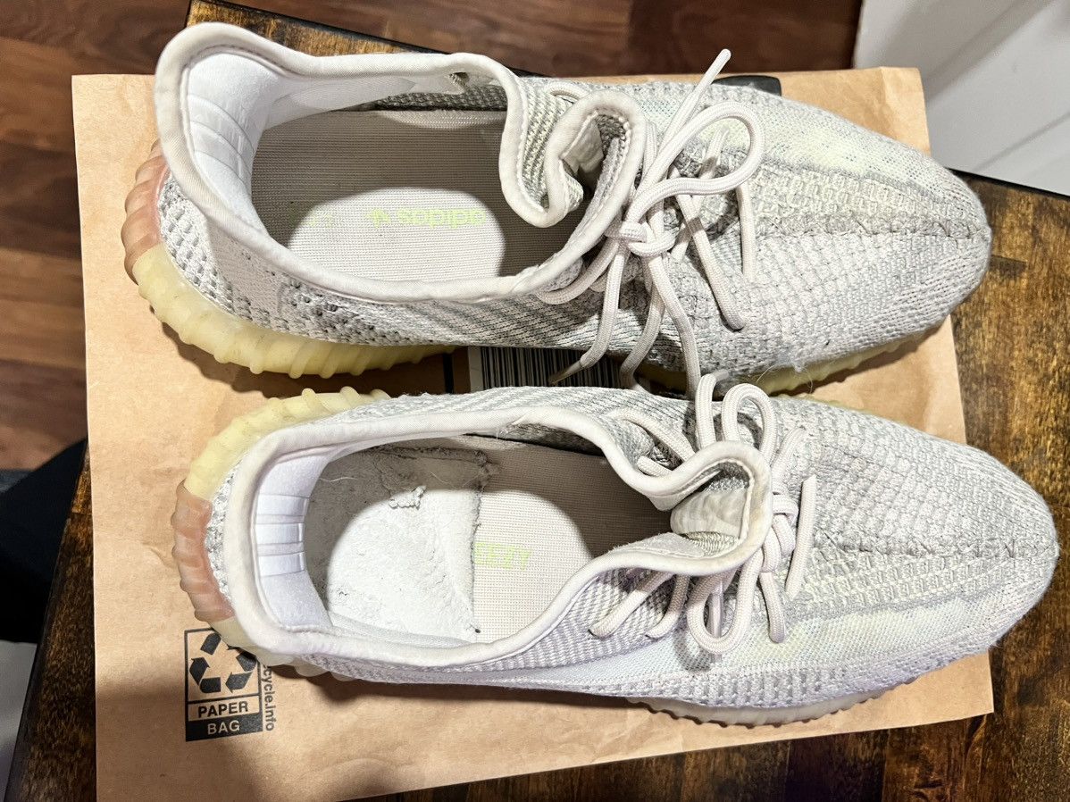 Adidas × Yeezy Yeezy 350 V2 Citrin Size US 12 / EU 45 - 9 Thumbnail