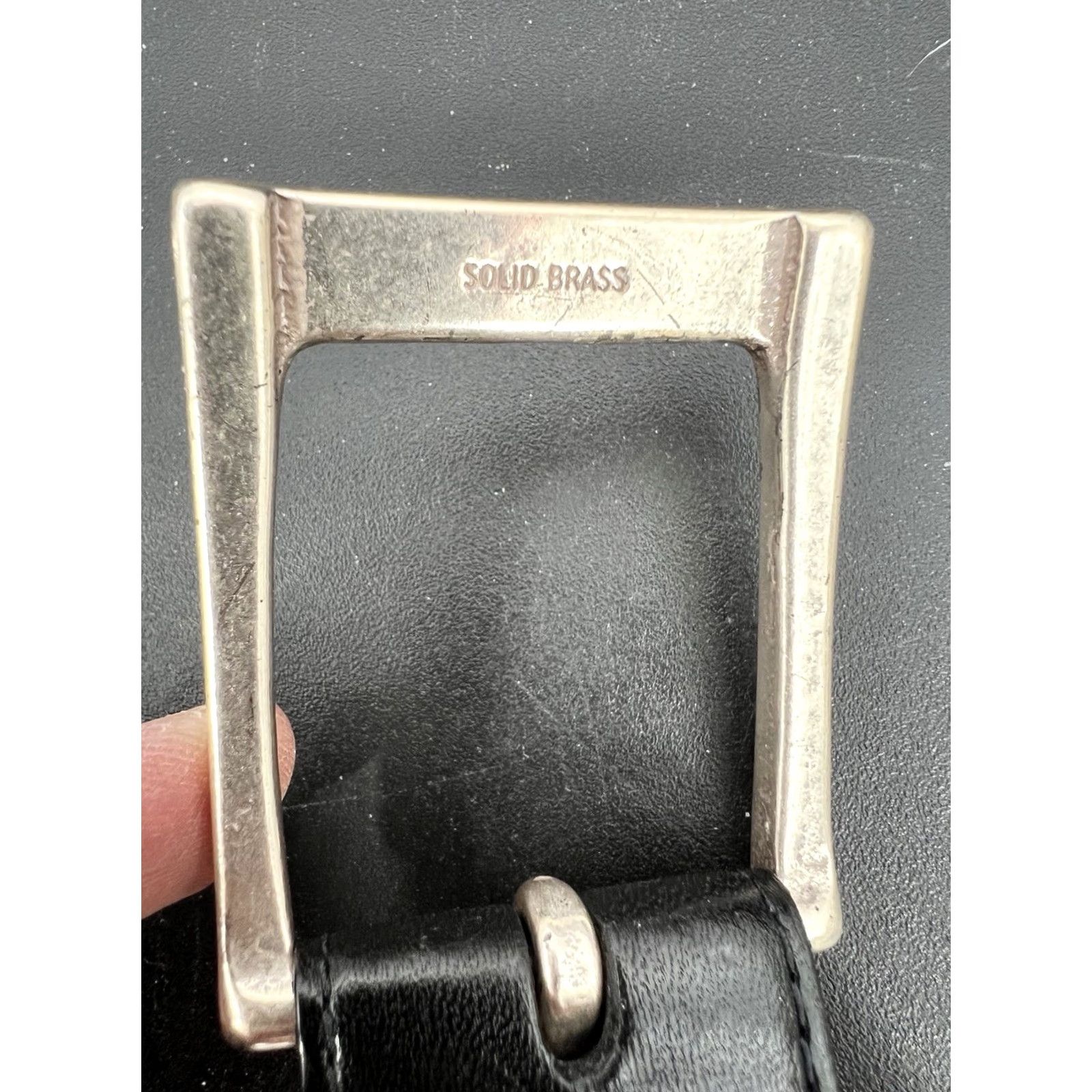Allen Edmonds Allen Edmonds Mens Dress Belt Black Leather Made In USA Brass Buckle Geometric Pattern One Size Regular USA Mens Belt Size ONE SIZE - 7 Thumbnail