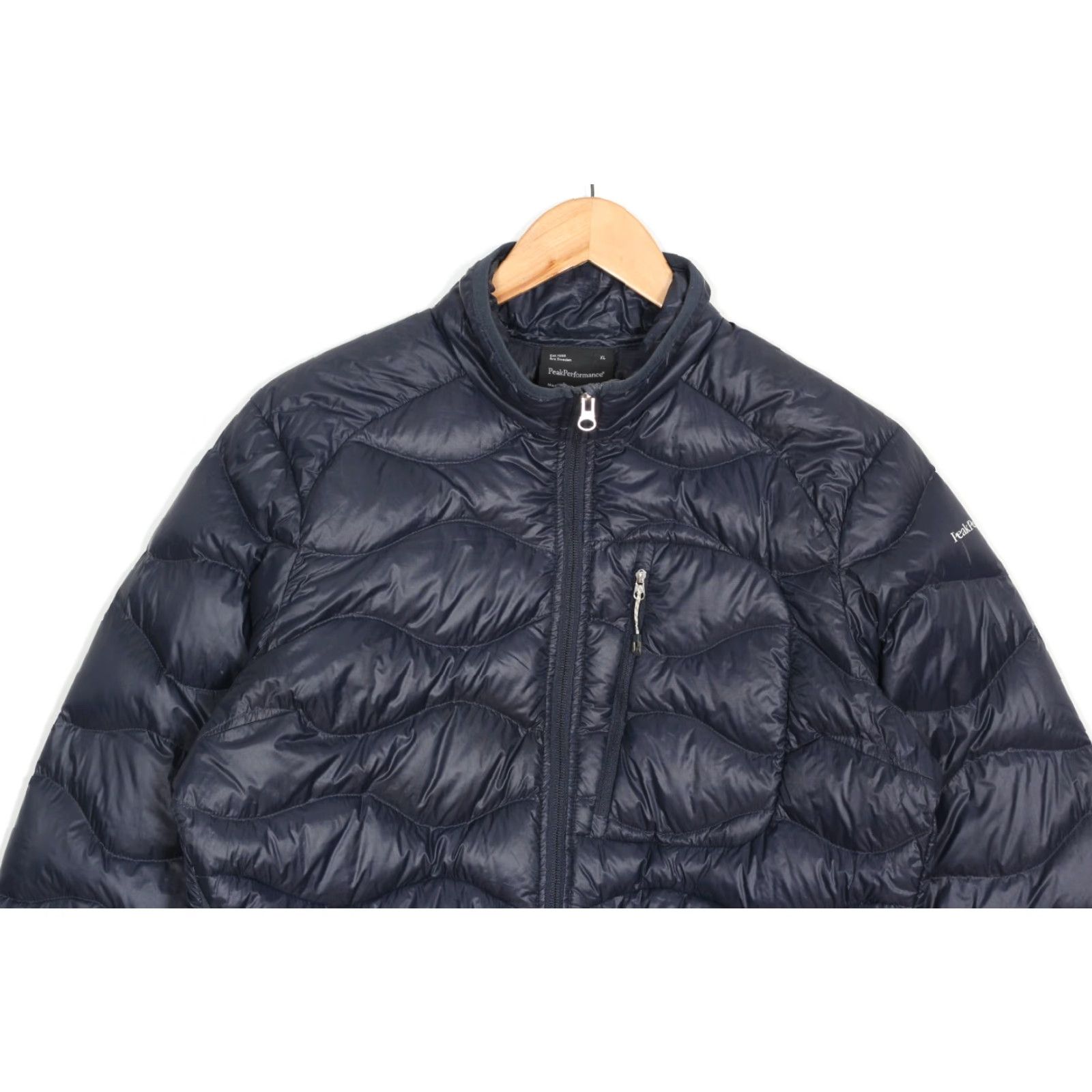 Peak Performance VINTAGE PEAK PERFORMANCE HELIUM Down Puffer Jacket Men XL MJ6441 Size US XL / EU 56 / 4 - 3 Thumbnail