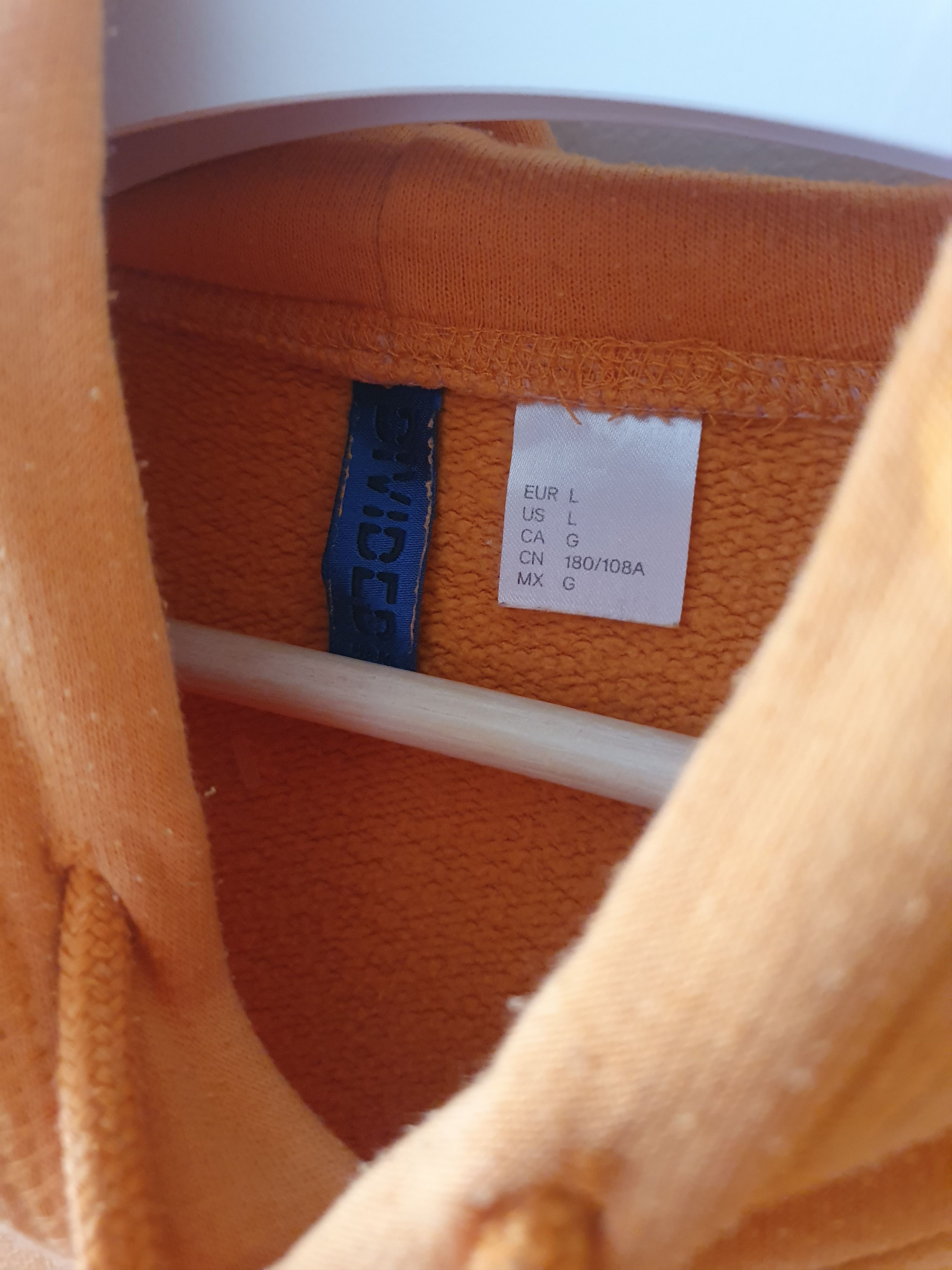 H&M H&M Divided Men's Hoodie (Orange) Size US L / EU 52-54 / 3 - 3 Thumbnail
