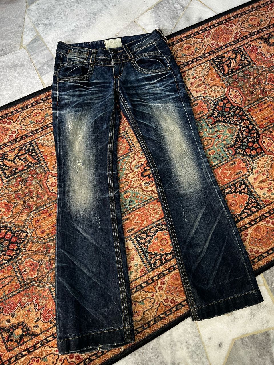 Japanese Brand Yoshitomo Nara Lolita Distressed Jeans Size US 31 - 1 Thumbnail