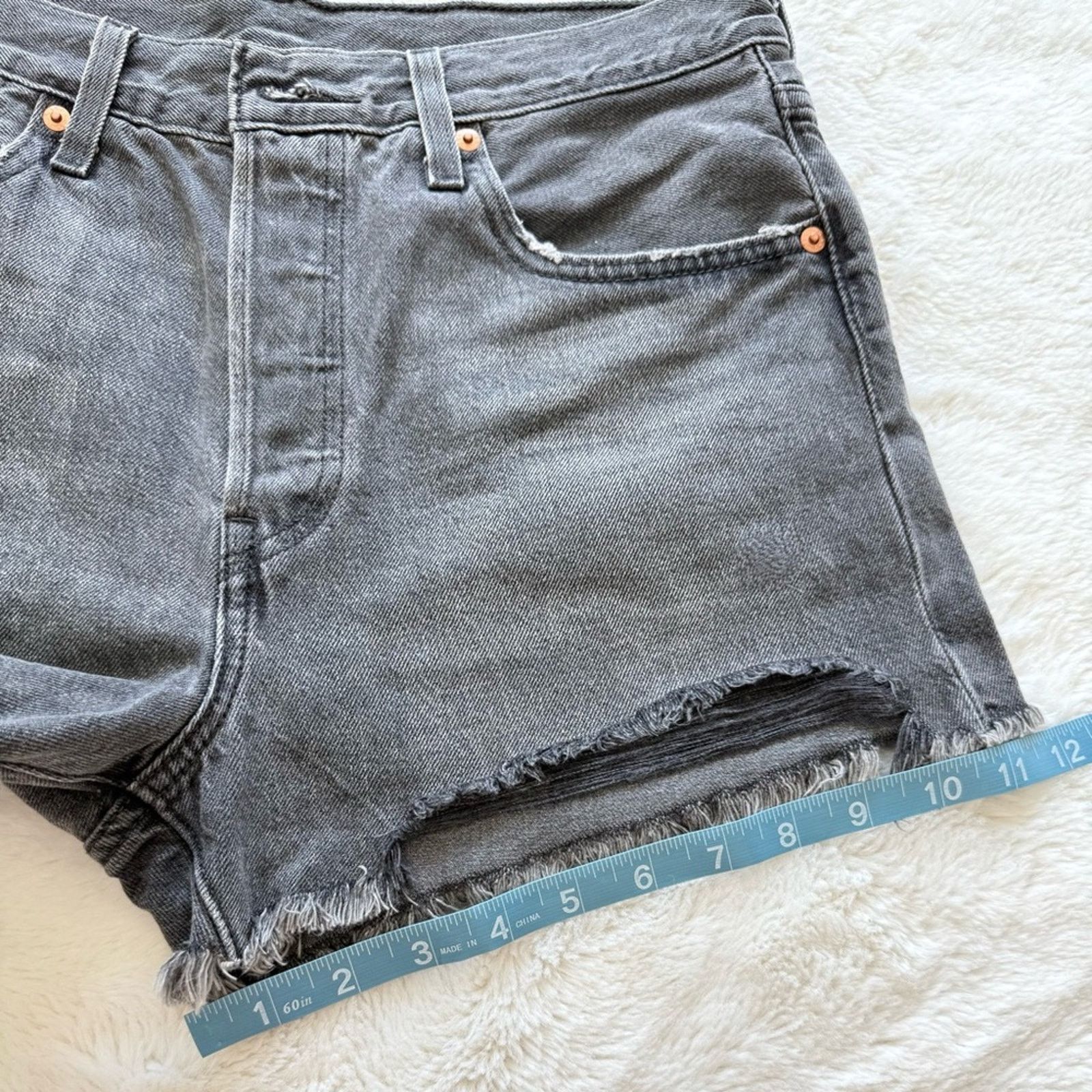 Levi's Levi’s women jeans shorts size 28 Size 28" / US 6 / IT 42 - 10 Thumbnail
