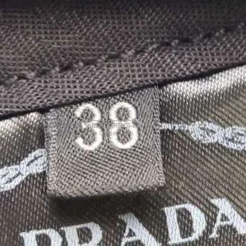 Prada Black Wool Long Pants in Size 38 .