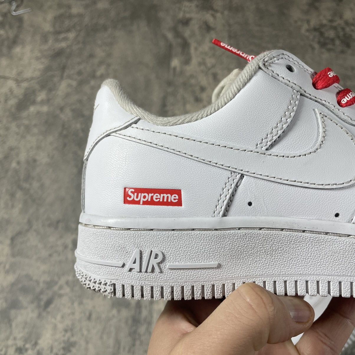 Nike Supreme x Nike Airforce 1 Low Top Sneakers Size US 4 / IT 34 - 2 Thumbnail
