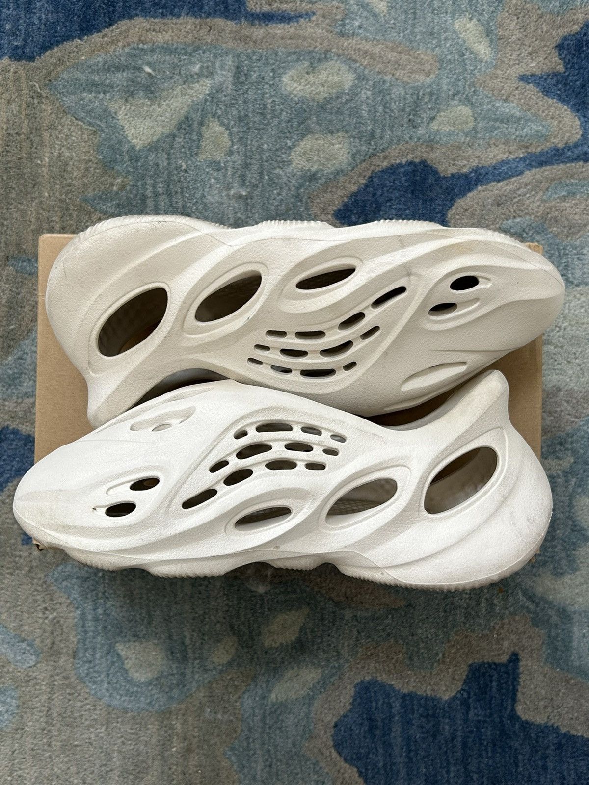 Yeezy Adidas Yeezy foam RNNER Ararat Size US 8 / EU 41 - 1 Thumbnail
