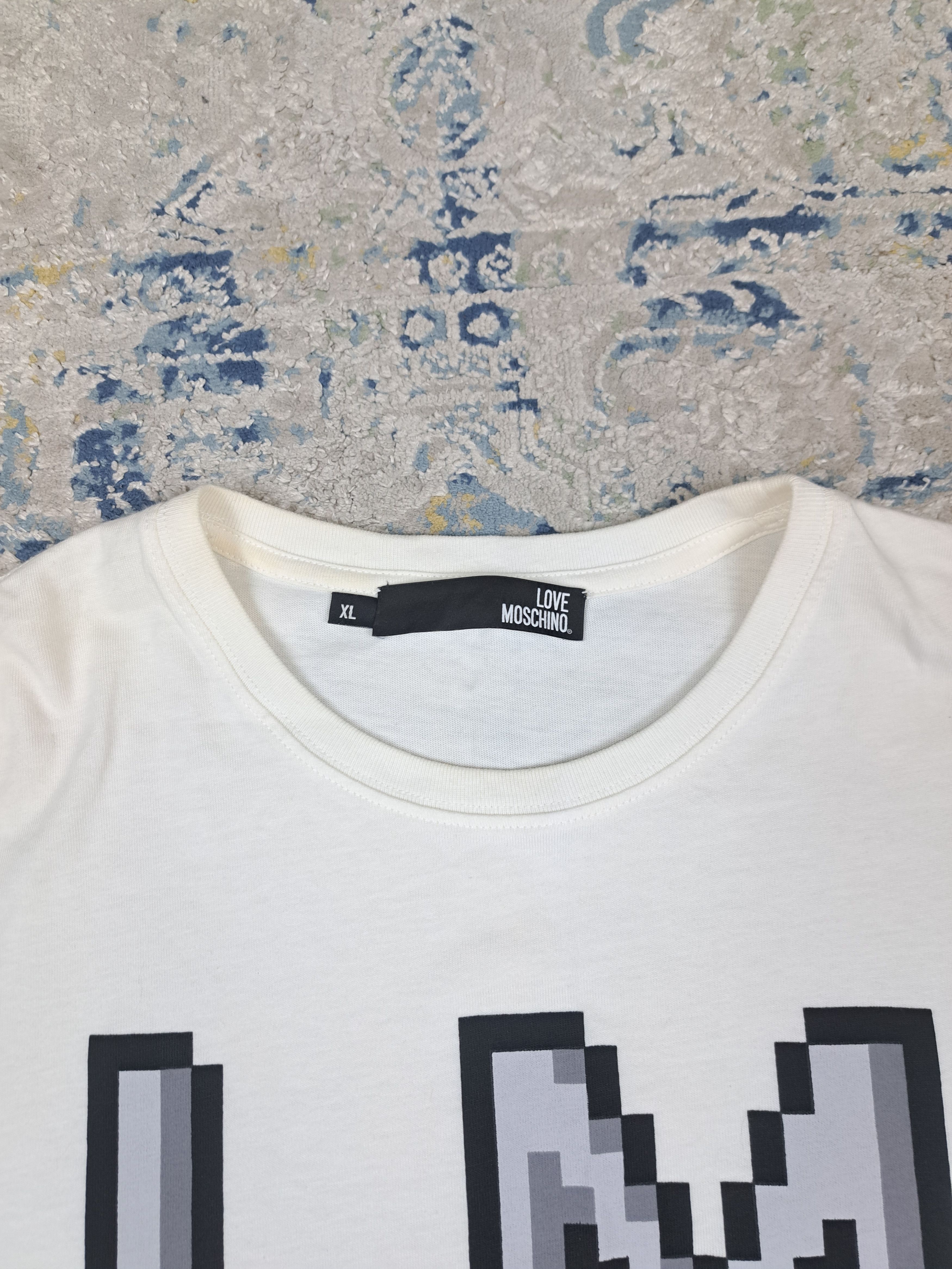 Moschino Love Moschino Big Logo Print Tee Luxury Designer Size US XL / EU 56 / 4 - 4 Thumbnail