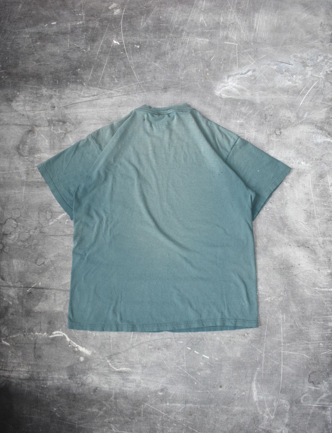 Vintage Distressed Vintage 90s Discus Athletic T-Shirt (XL) Size US XL / EU 56 / 4 - 3 Thumbnail