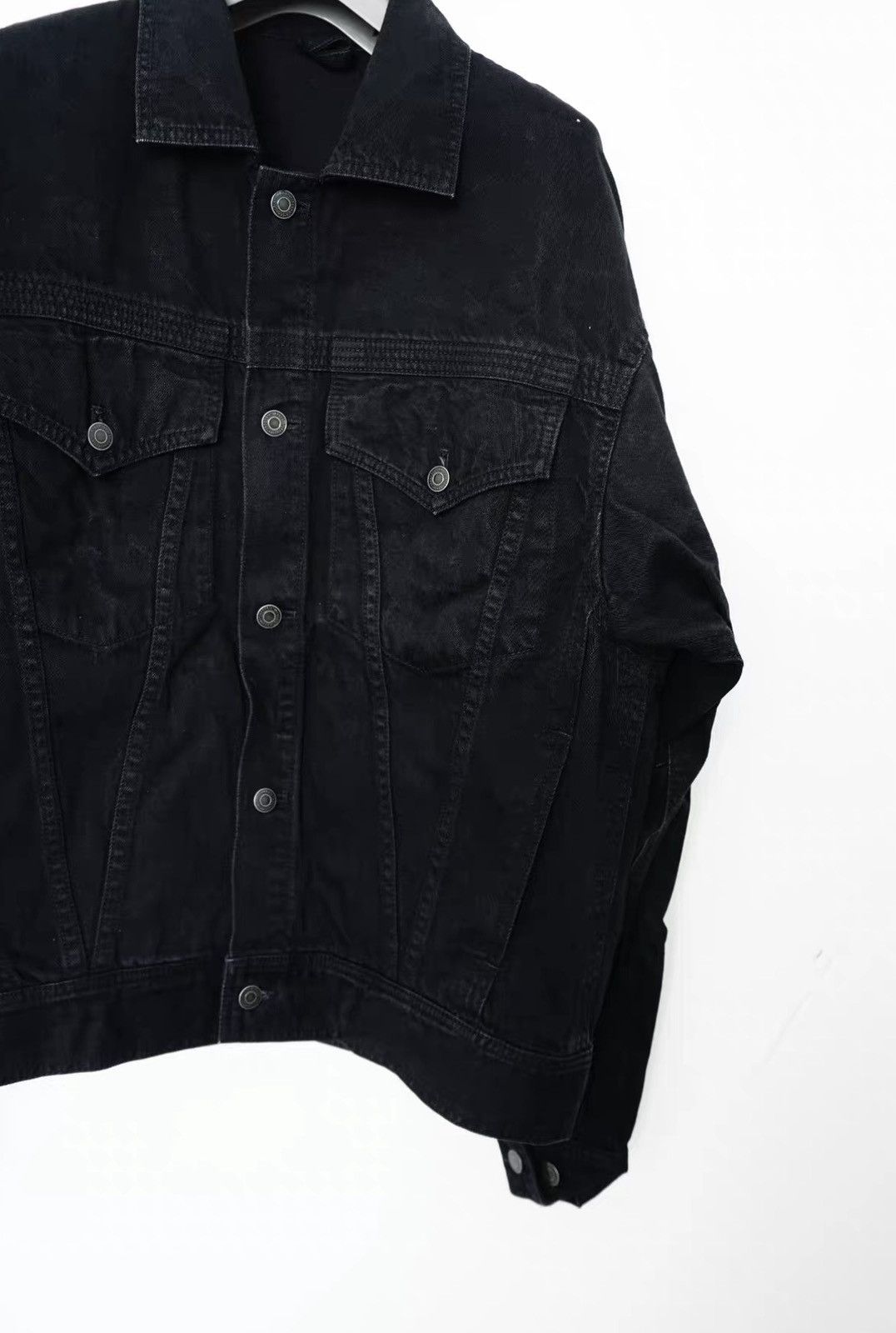 Iroquois Japan Iroquois Glitch Slogan Oversized Denim Jacket Size US S / EU 44-46 / 1 - 7 Thumbnail