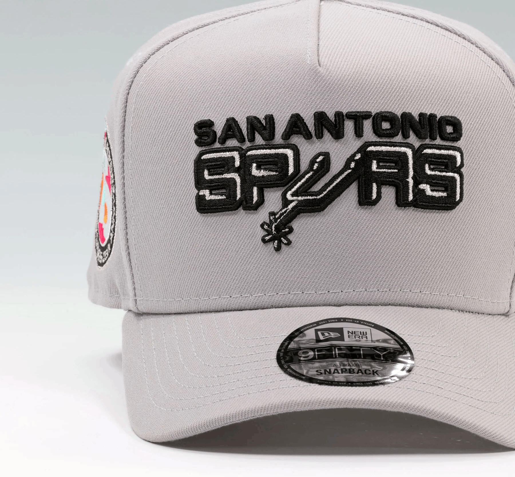 NBA × New Era × Rhude SAN ANTONIO SPURS 25TH ANNIVERSARY NBA HWC NEW ERA SNAPBACK Size ONE SIZE - 2 Thumbnail