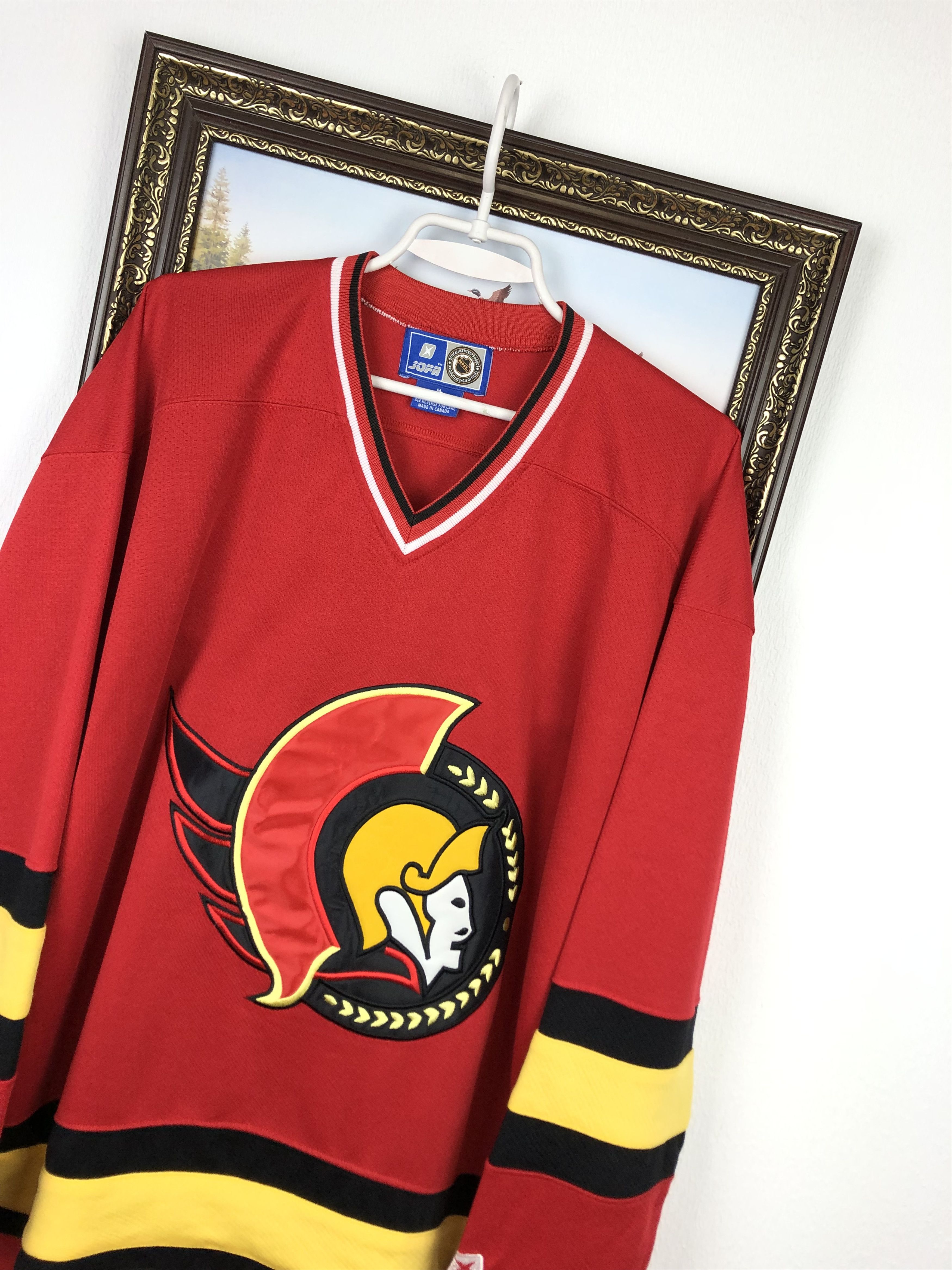 NHL Vintage 90's Ottawa Senators Hockey Jersey NHL Red Shirt Size US M / EU 48-50 / 2 - 3 Thumbnail