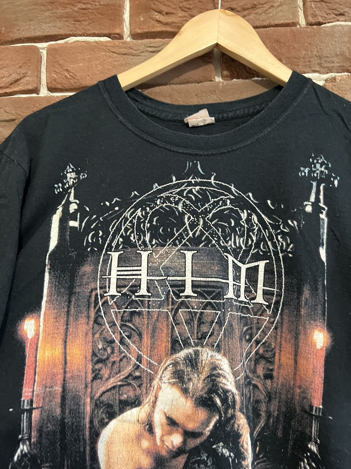 Band Tees Rare Vintage 00s HIM Rock Pop Band Tshirt Y2K Large Suede Size US M / EU 48-50 / 2 - 4 Thumbnail