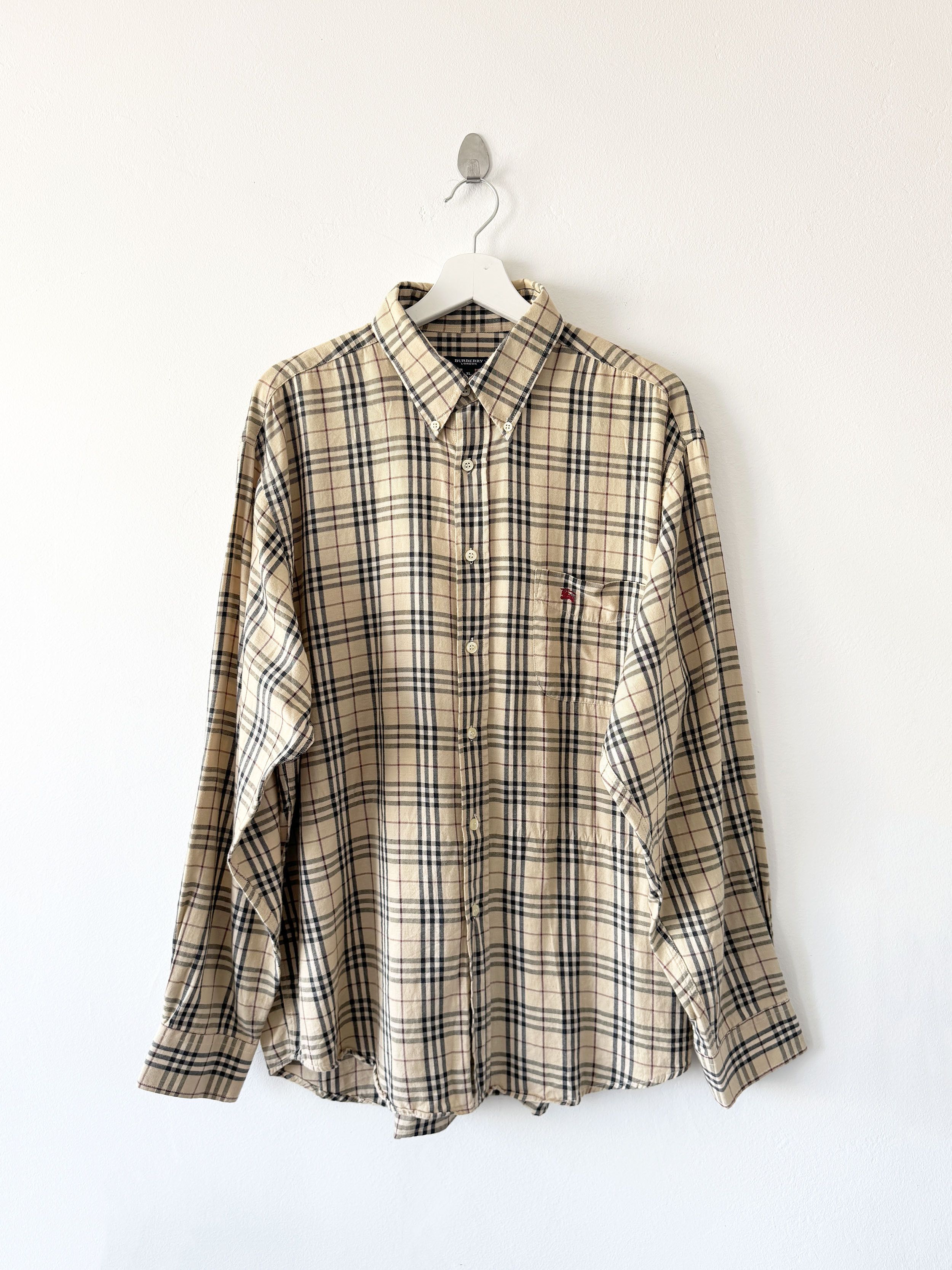Burberry Vintage Burberry Shirt Size XL Size US L / EU 52-54 / 3 - 1 Thumbnail