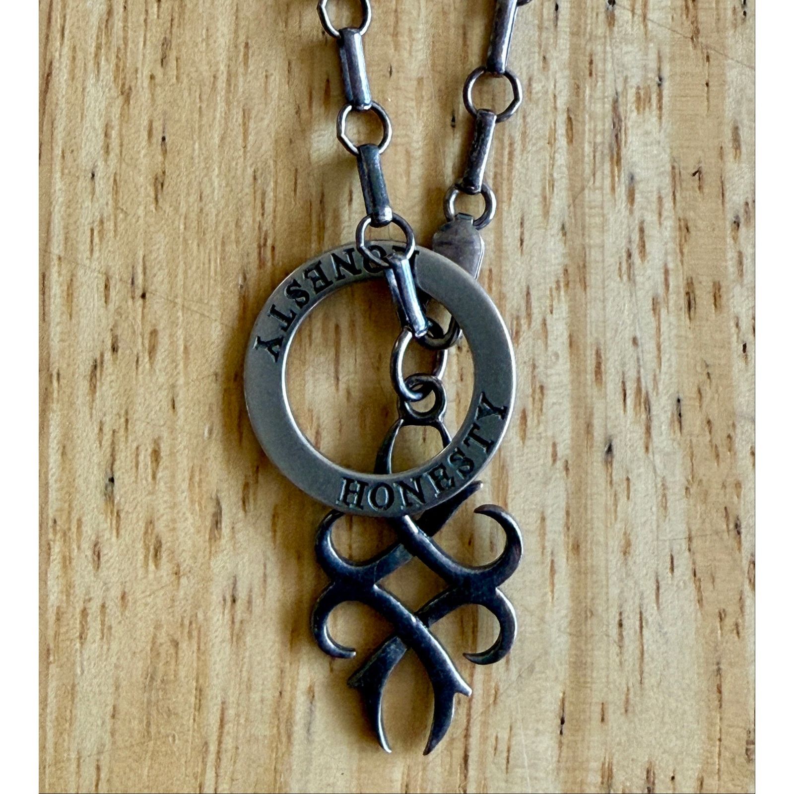 Other Women’s Sterling Silver Chain & Floating Charm Necklace Size ONE SIZE - 8 Thumbnail