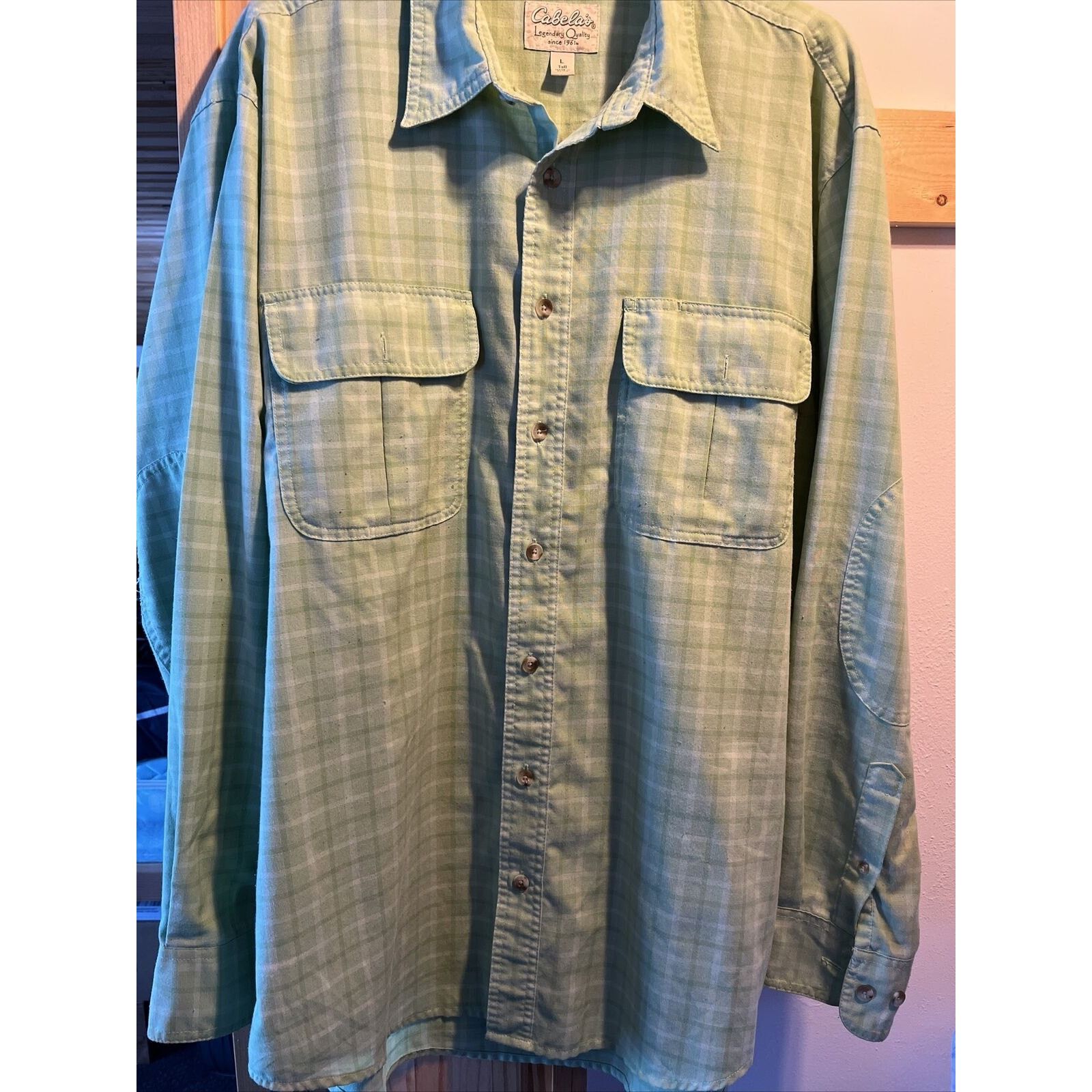 Cabelas Cabela’s Men’s L Green Check LS Button Polyester Blend Shirt Size US L / EU 52-54 / 3 - 11 Thumbnail