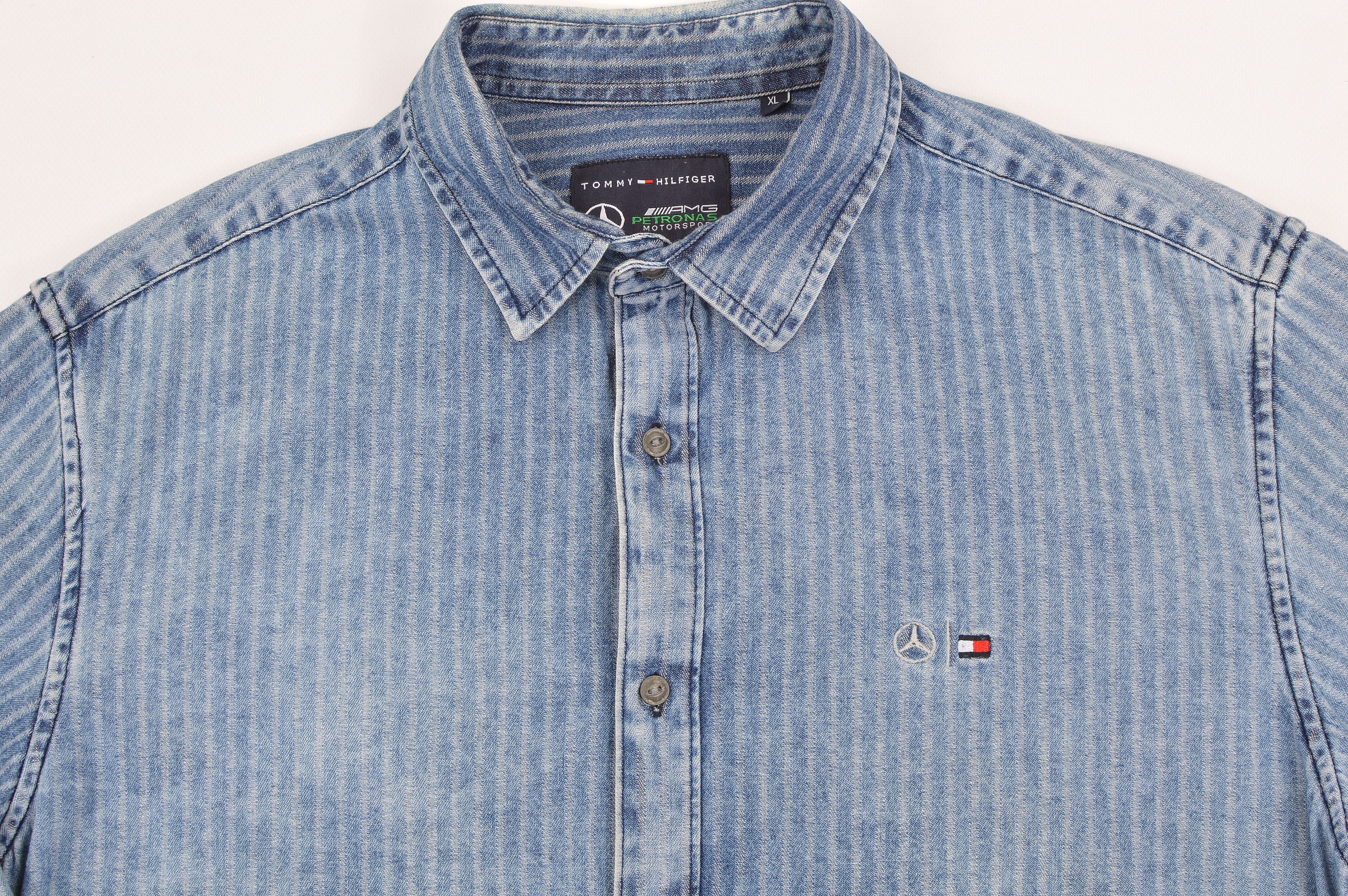 Tommy Hilfiger Tommy Hilfiger AMG Petronas Motorsport Denim Button Shirt Size US XL / EU 56 / 4 - 2 Thumbnail