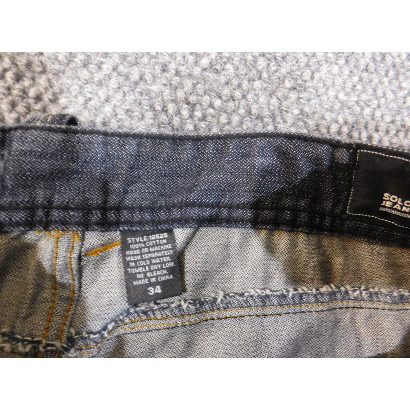 Vintage solo jeans Men 34x30 blue straight dark denim classic modern city Jeans Regular 34 in Inseam 30 in Mens Straight City Pockets zip zipper Size US 34 / EU 50 - 3 Thumbnail