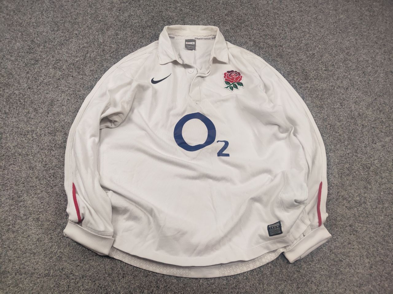 Nike Vintage Nike O2 Longsleeve Shirt England Rugby Team Jersey Size US M / EU 48-50 / 2 - 2 Thumbnail