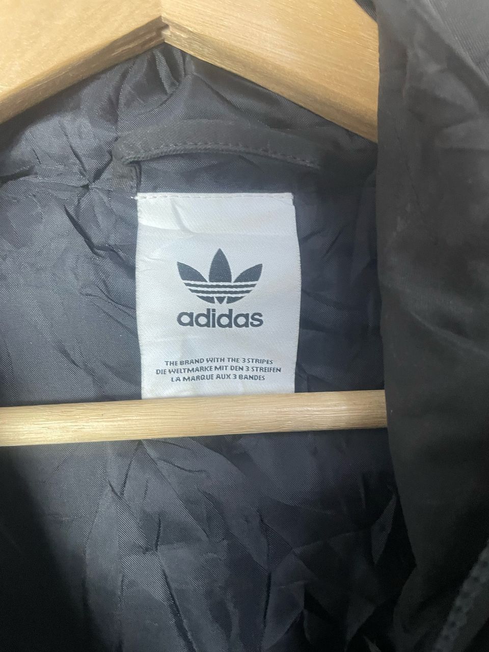 Adidas adidas Alphabet Printing Contrasting Hooded Track Jacket Size US L / EU 52-54 / 3 - 11 Thumbnail