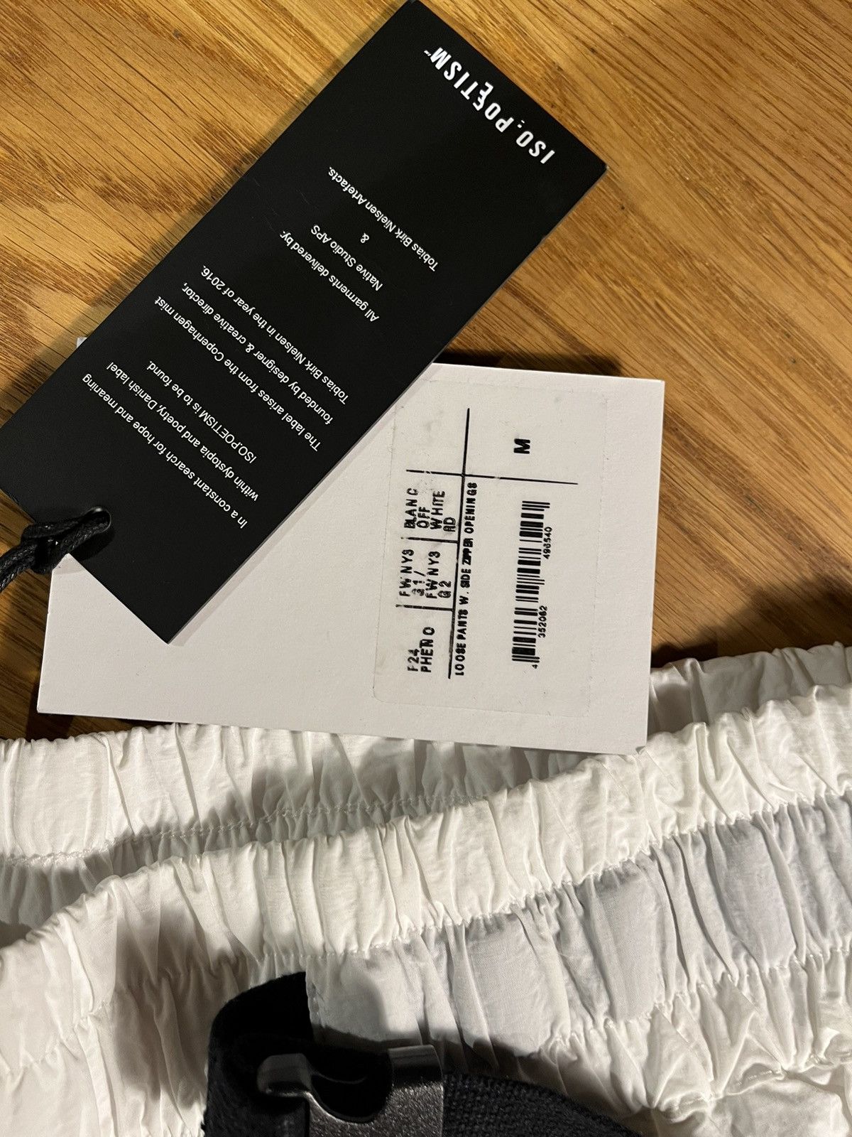 Tobias Birk Nielsen SS23 Iso Poetism Tobias Birk Nielsen White Tech-Nylon Pants Size US 32 / EU 48 - 16 Thumbnail