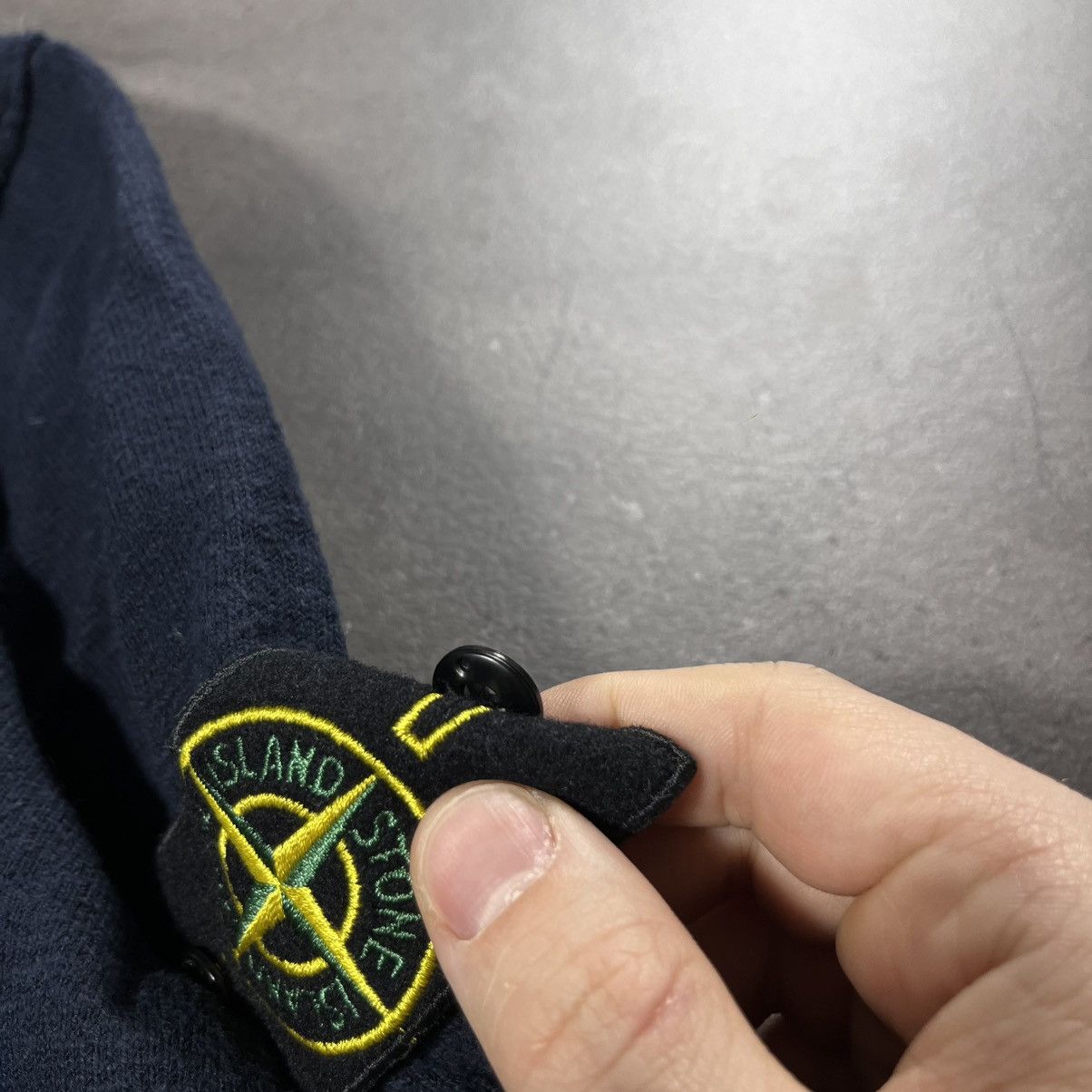 Stone Island Stone Island 00s Vintage Vneck Knit Sweater Massimo Osti Size US L / EU 52-54 / 3 - 10 Thumbnail
