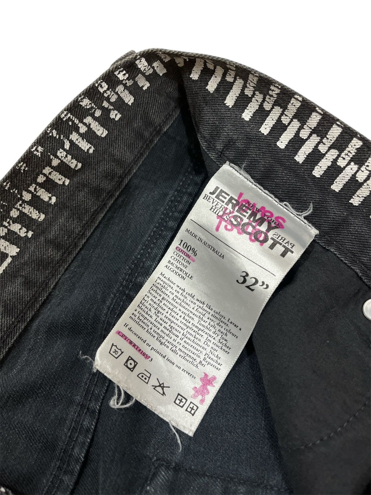Jeremy Scott Travis Scott Zipper Print Short Pants Size US 34 / EU 50 - 5 Thumbnail