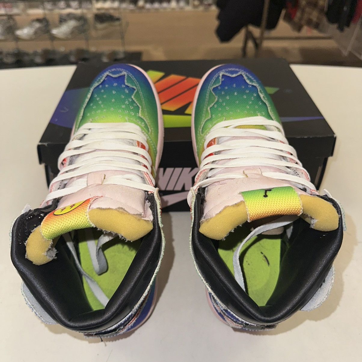 Jordan Brand Size 10 - Jordan 1 Retro OG High x J Balvin Tie Dye Size US 10 / EU 43 - 3 Thumbnail