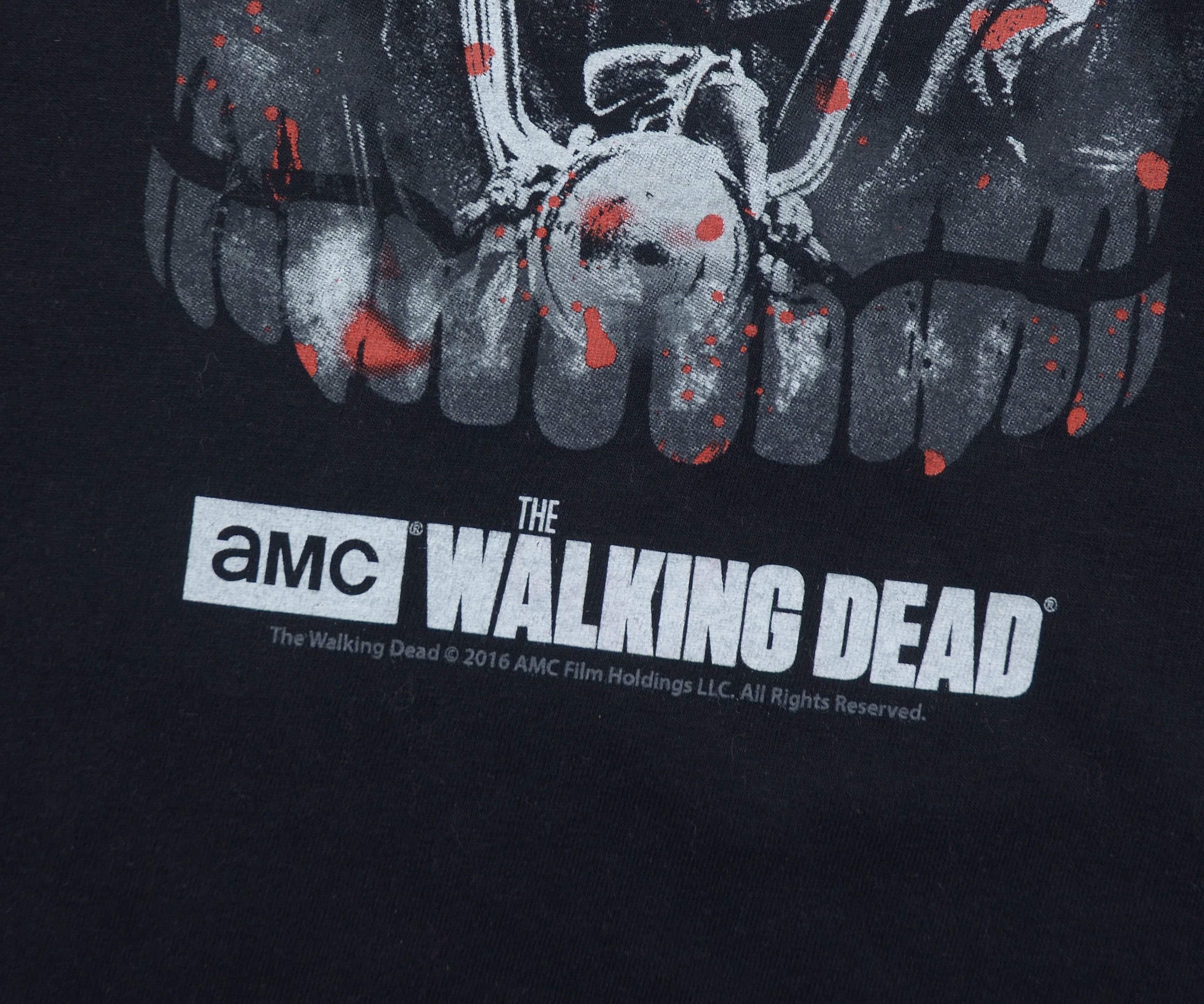 Gildan Official Merch Movie The Walking Dead T-shirt 2016 Skull Size US L / EU 52-54 / 3 - 5 Thumbnail