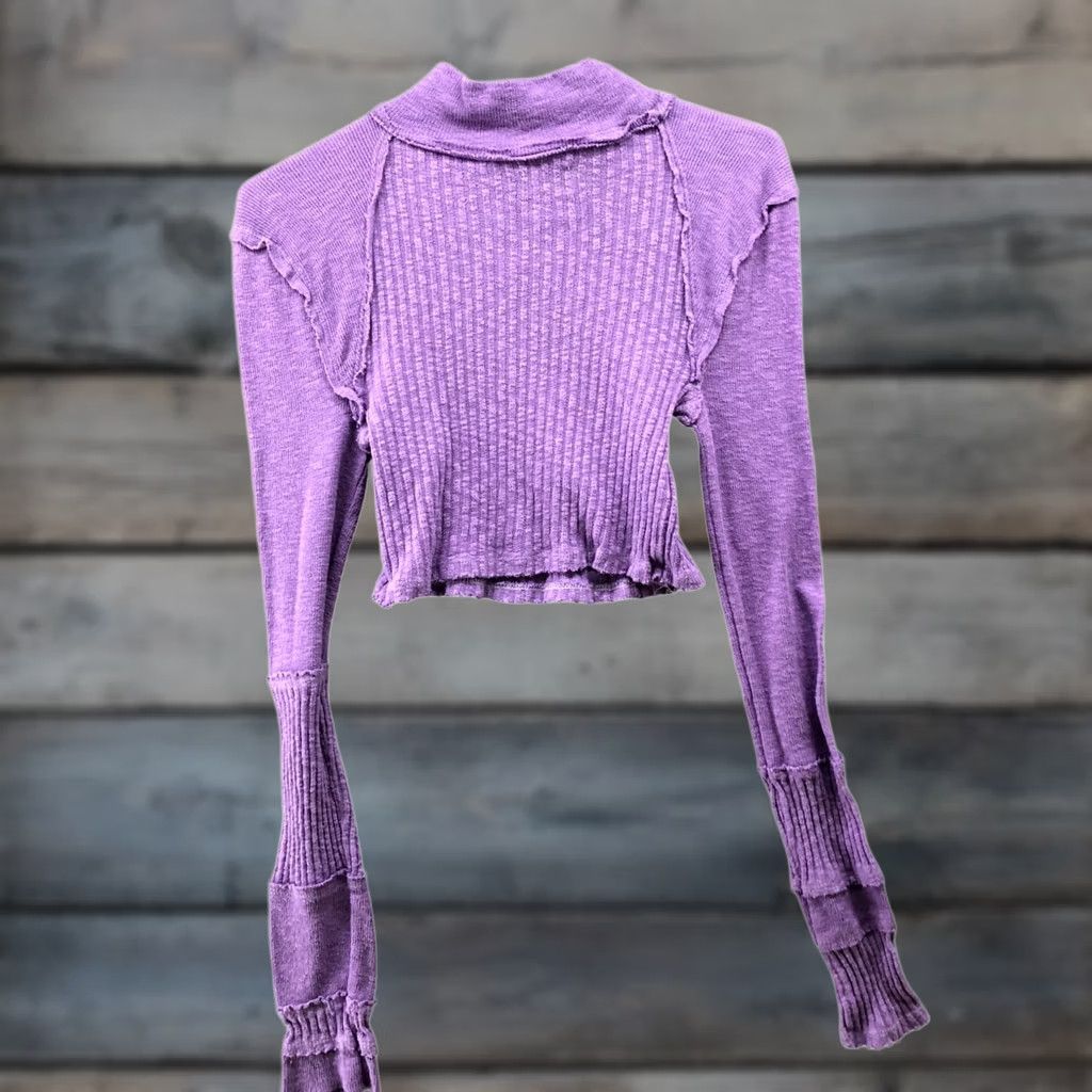 Urban Outfitters VINTAGE? No. Urban Outfitters BDG Messi Seamed Mock Neck Crop Top Womens S Purple Long Sleeve Size S / US 4 / IT 40 - 1 Thumbnail
