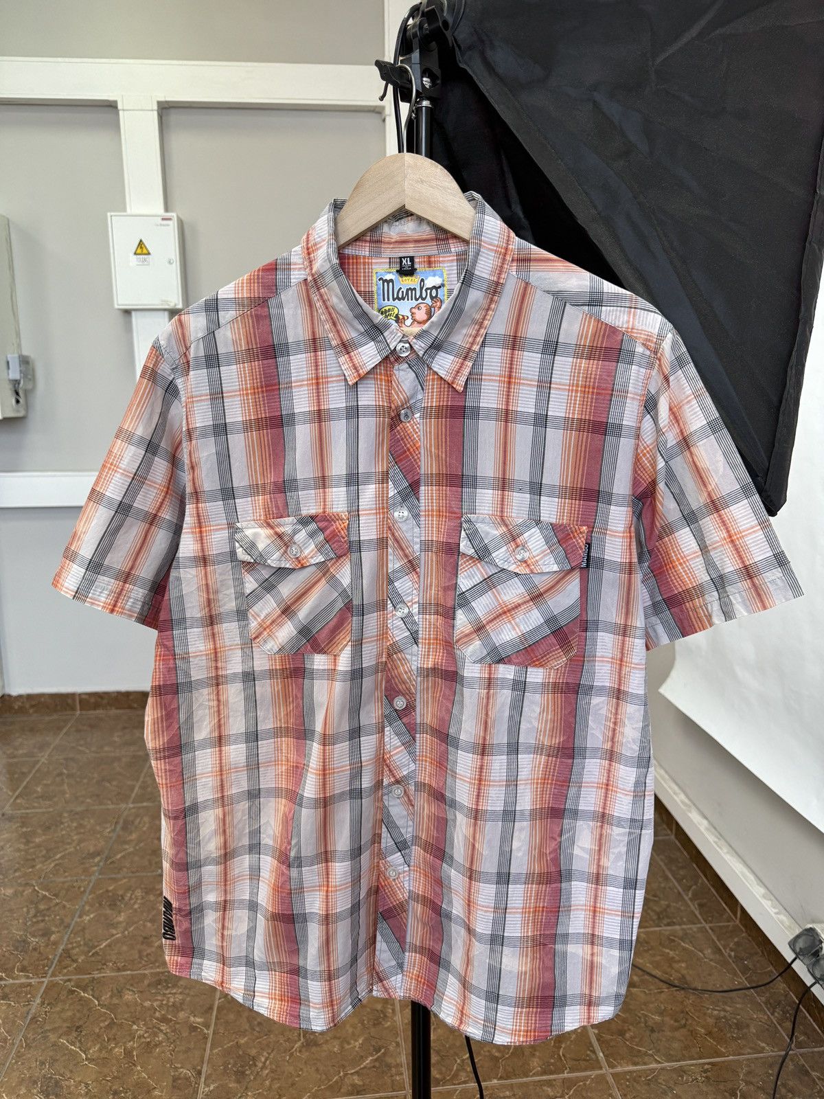 Mambo 🇺🇸 Vintage Y2K Mambo Loud Shirt Surfing Hawaiian Retro Size US XL / EU 56 / 4 - 1 Thumbnail