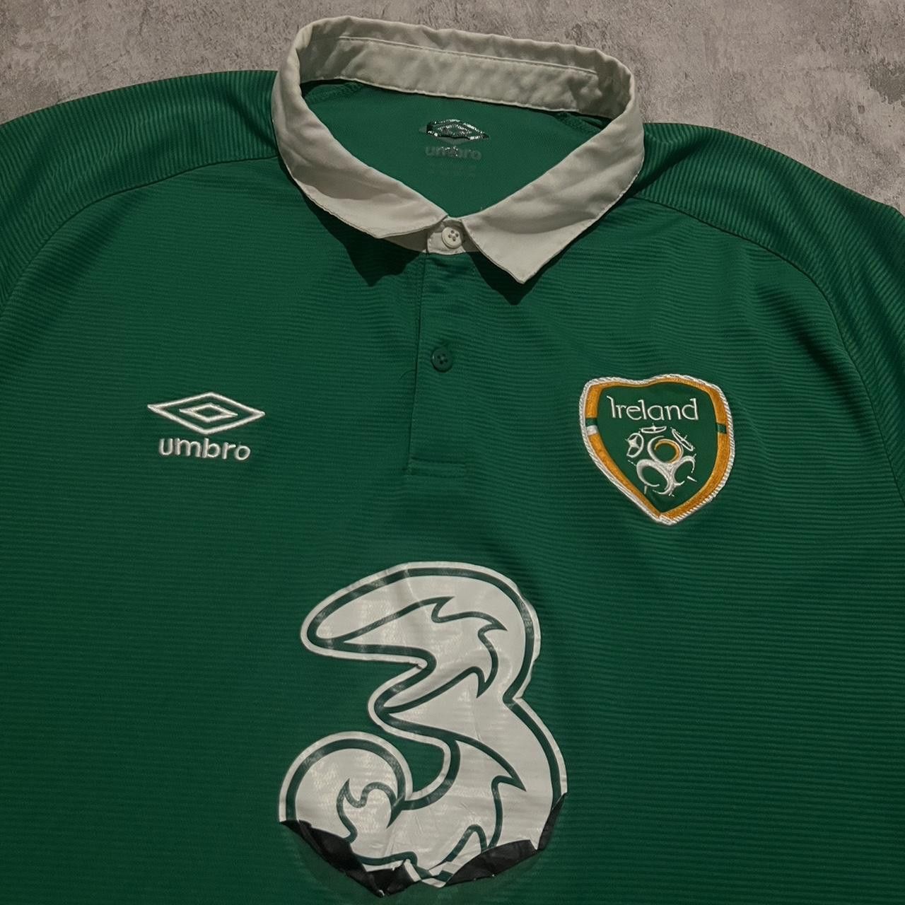 Umbro 2014-16 Ireland Umbro Home Football Shirt Euro Size US L / EU 52-54 / 3 - 3 Thumbnail