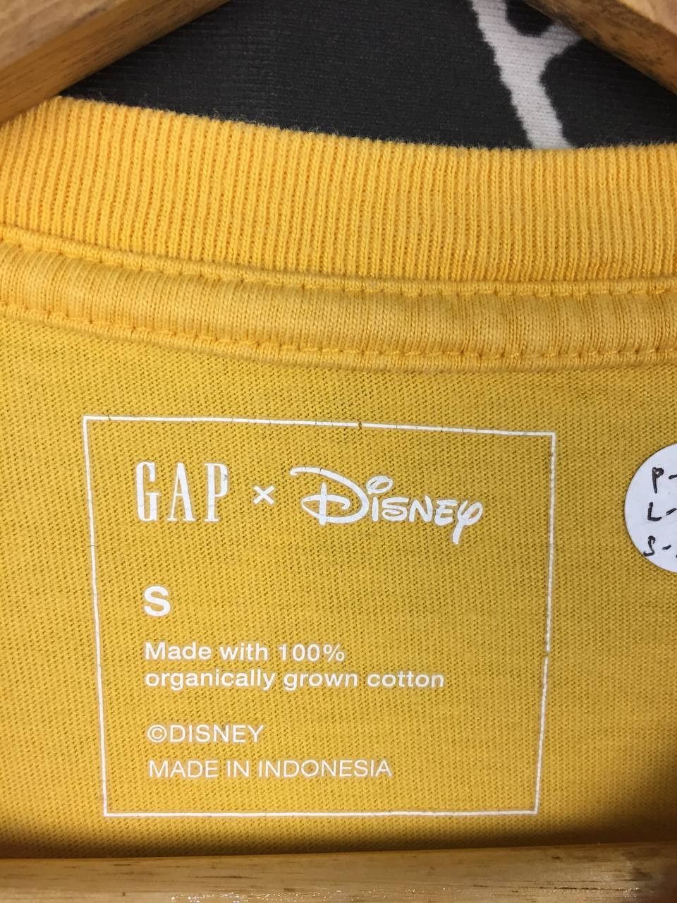 Mickey Mouse GAP x Disney Mickey Mouse Long Sleeve Pocket Tee Size US S / EU 44-46 / 1 - 10 Thumbnail