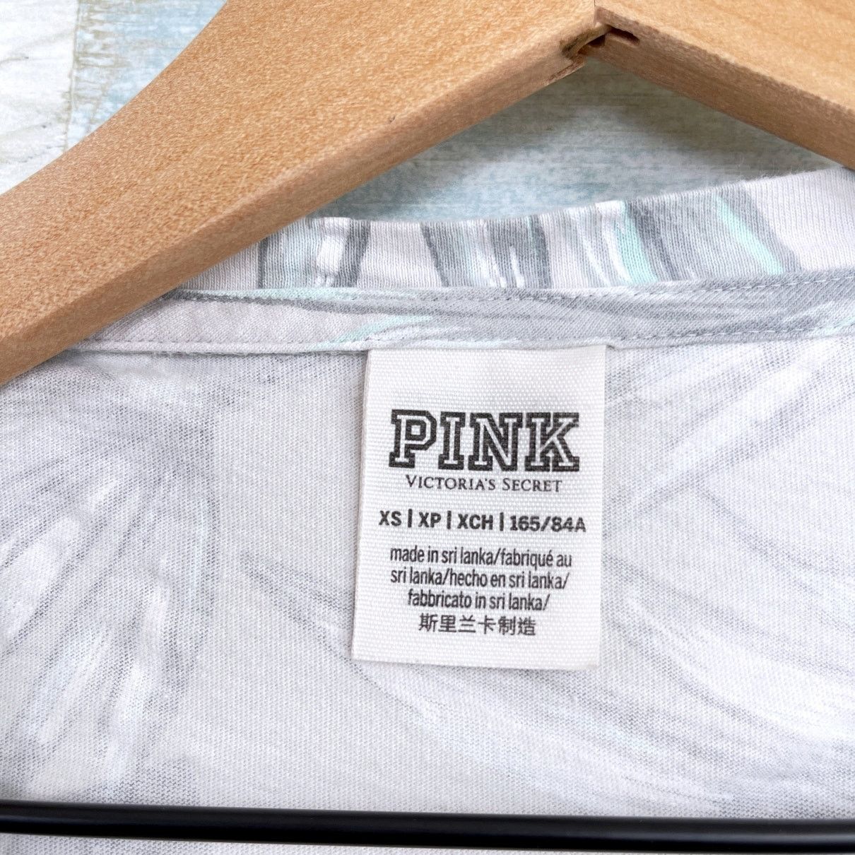 Victoria's Secret PINK Victorias Secret Relaxed Pocket Tee Gray Womens XS Size XS / US 0-2 / IT 36-38 - 5 Thumbnail