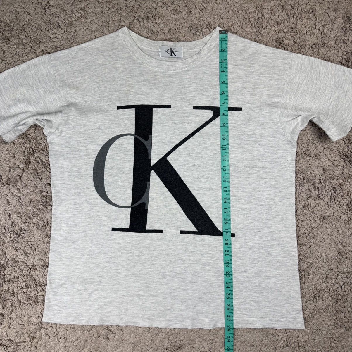 Calvin Klein Vintage Calvin Klein CK Big Logo T-shirt Size US L / EU 52-54 / 3 - 13 Thumbnail