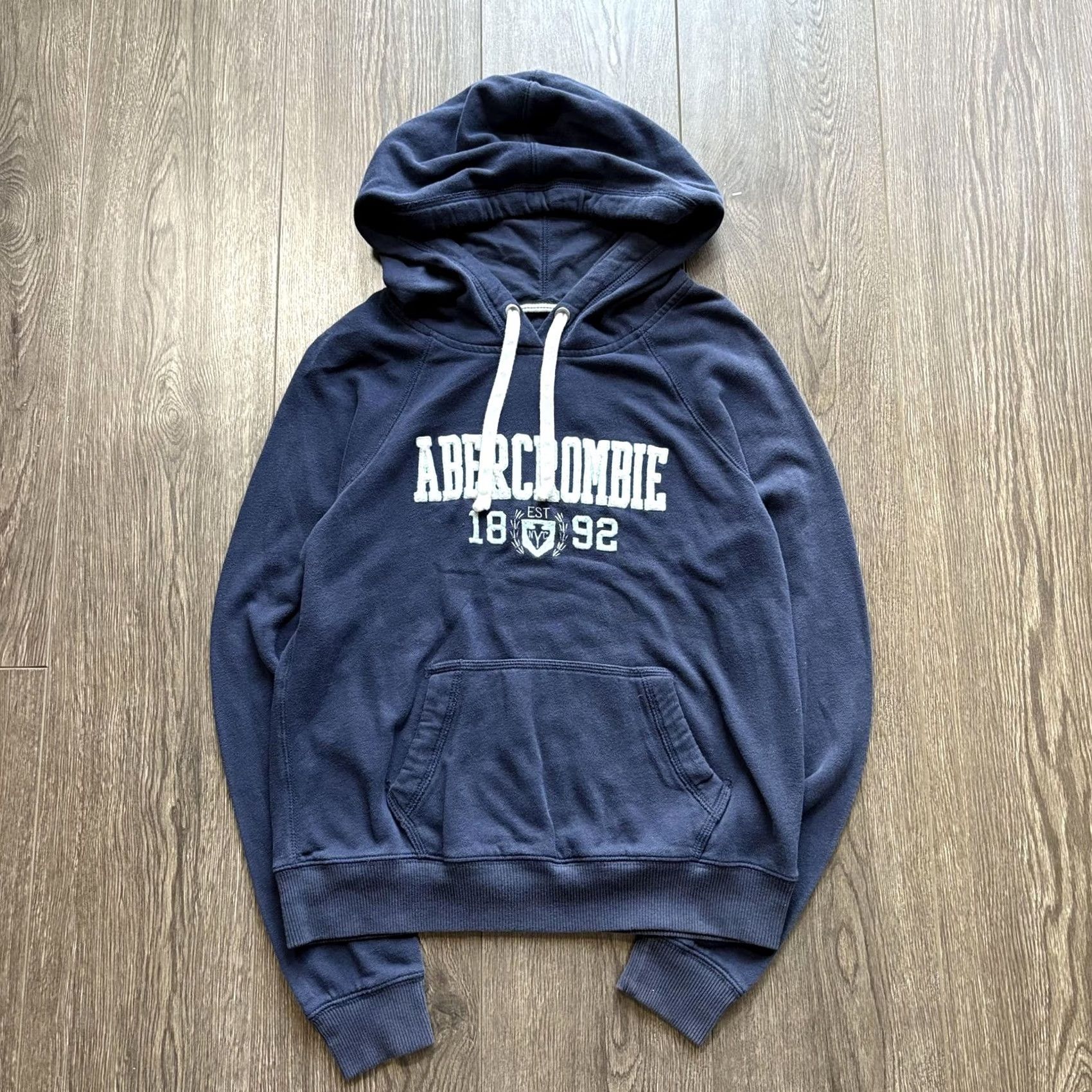 Abercrombie & Fitch Abercrombie & Fitch Hoodie Womens Large Blue Pullover Fleece Sweatshirt Y2K Graphic Print Hooded Raglan Pocket Crew Neck Sweatshirt Size L / US 10 / IT 46 - 3 Thumbnail