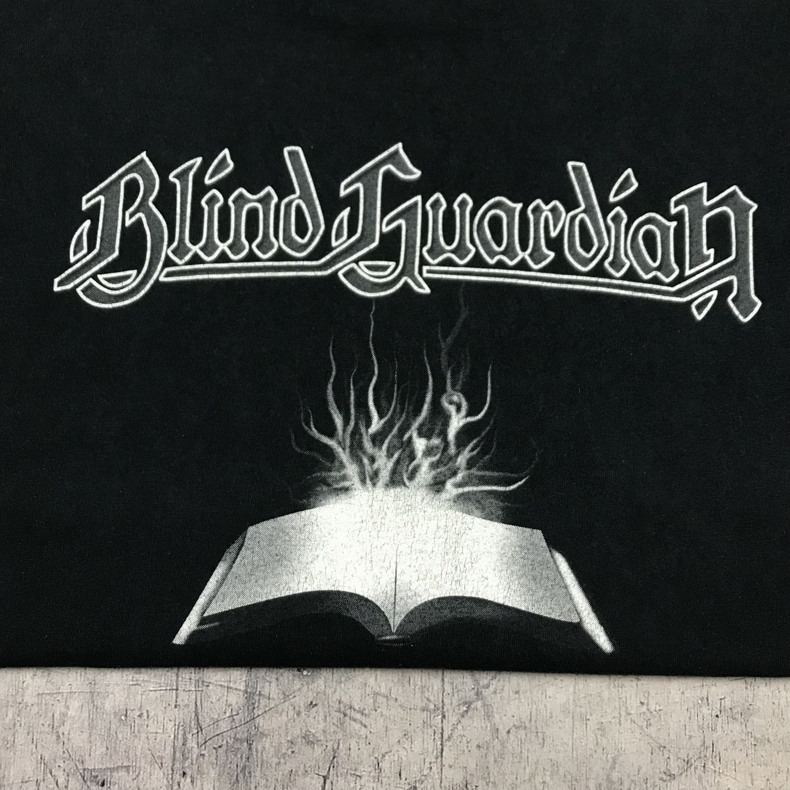 Band Tees Vintage Blind Guardian Tee Size US L / EU 52-54 / 3 - 6 Thumbnail