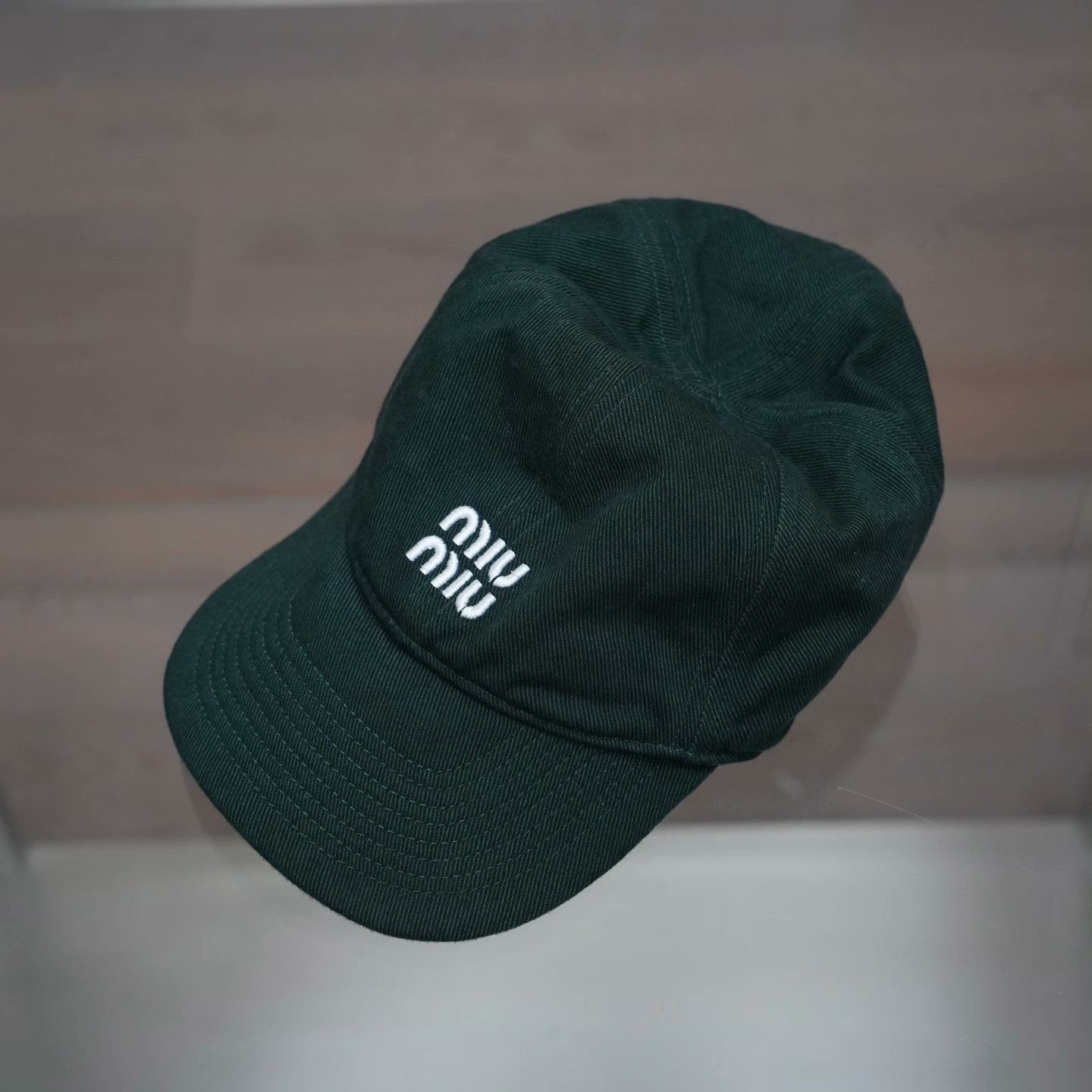 Max Mara Max Mara Retro Embroidered Green Hat S Men Size ONE SIZE - 1 Thumbnail