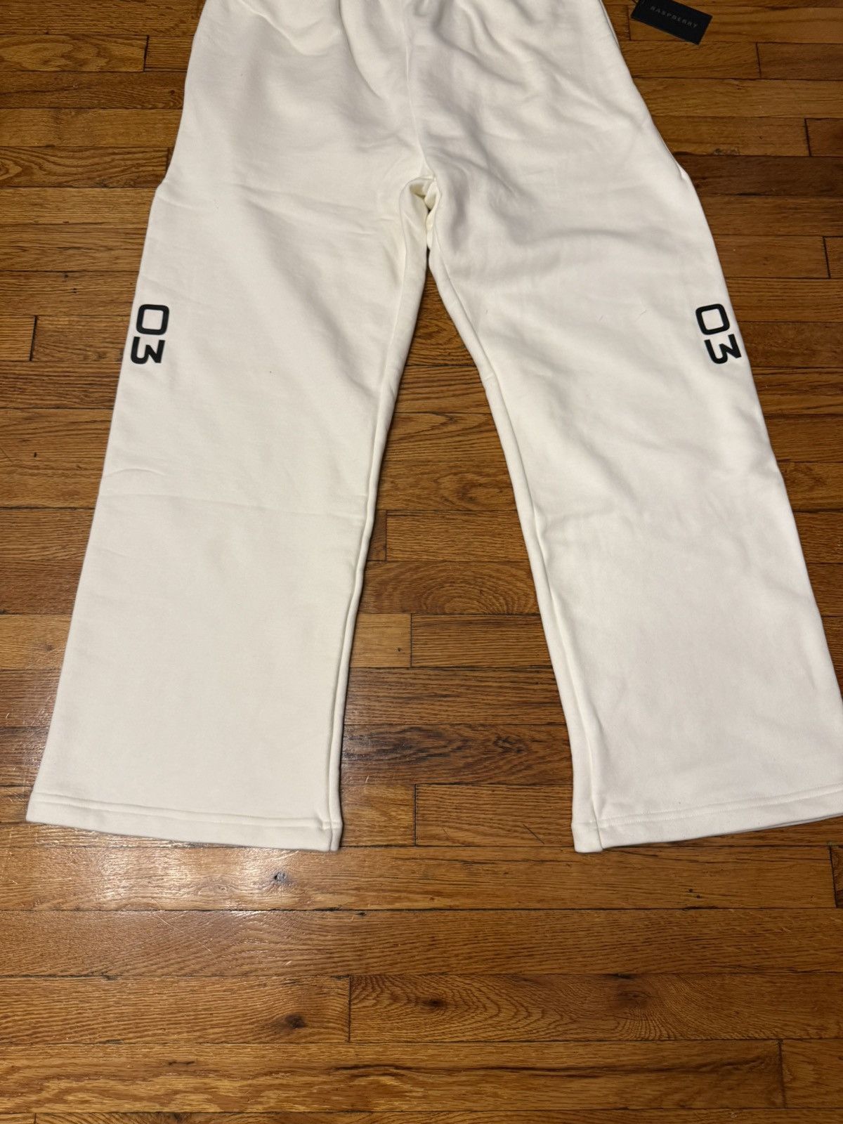 The GV Gallery Gv Gallery Love Raspberry My Lou’s 03 Sweatpants Size Medium Size US 34 / EU 50 - 3 Thumbnail