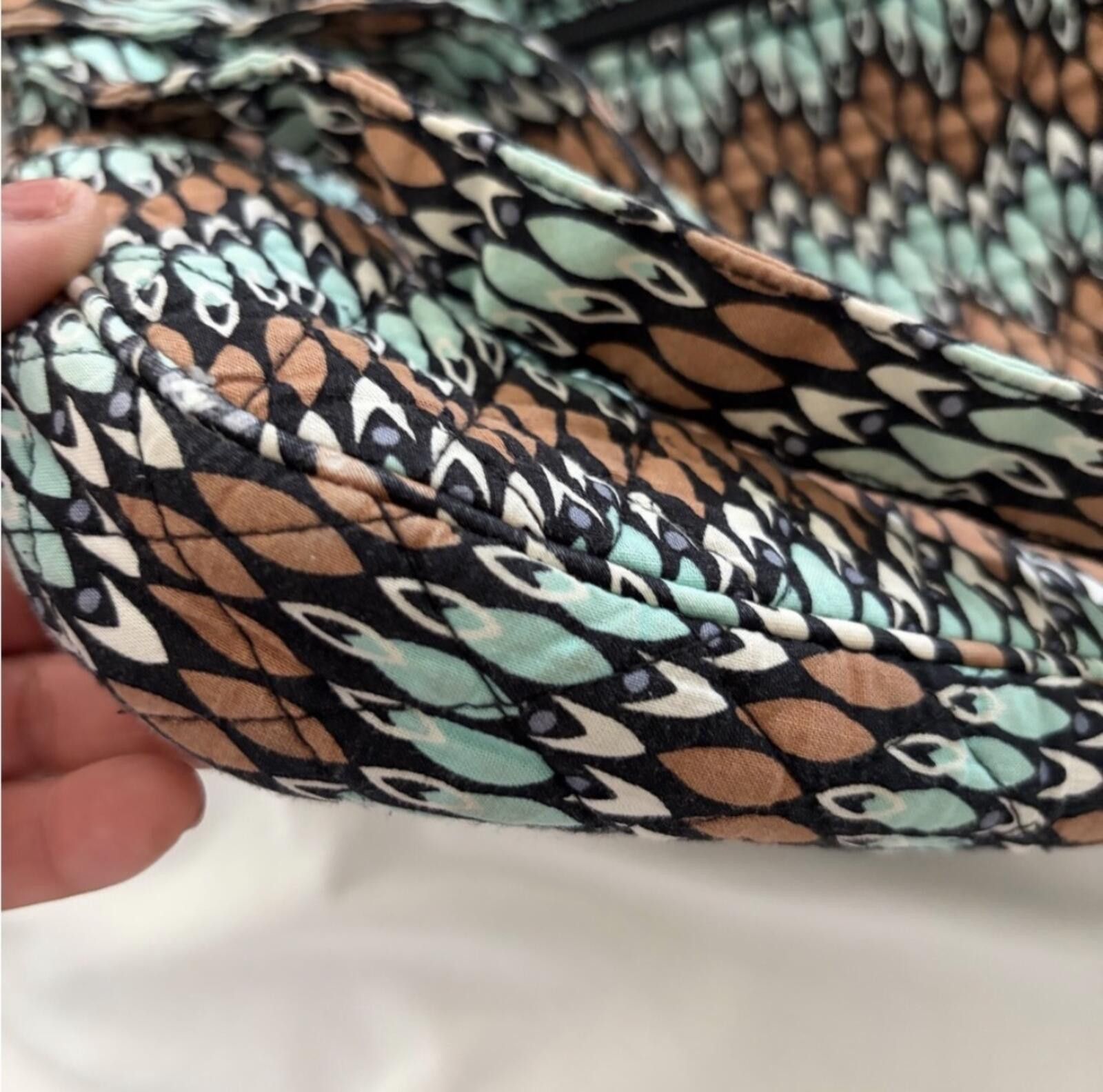Other Vera Bradley Vibrant Patterned Crossbody Bag Size ONE SIZE - 11 Thumbnail
