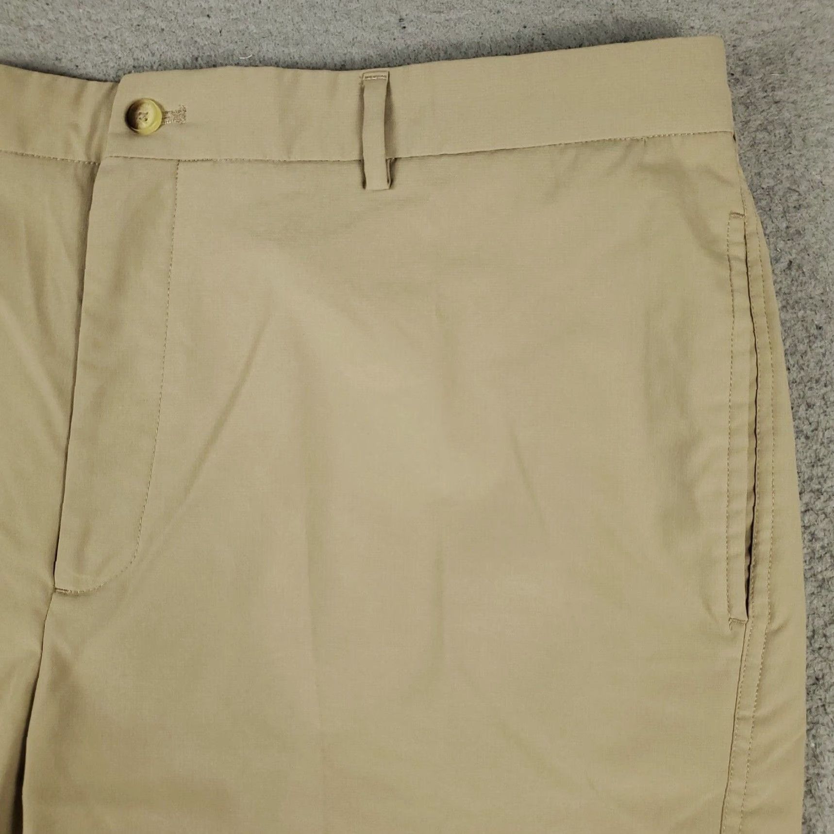 Vintage Greg Norman Shorts Mens 40 Beige Flat Front Chino Golf Casual Size US 40 / EU 56 - 3 Thumbnail