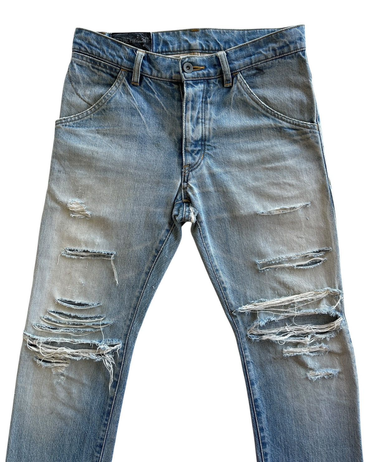 Attachment Attachment Distressed Denim Size US 29 - 2 Thumbnail
