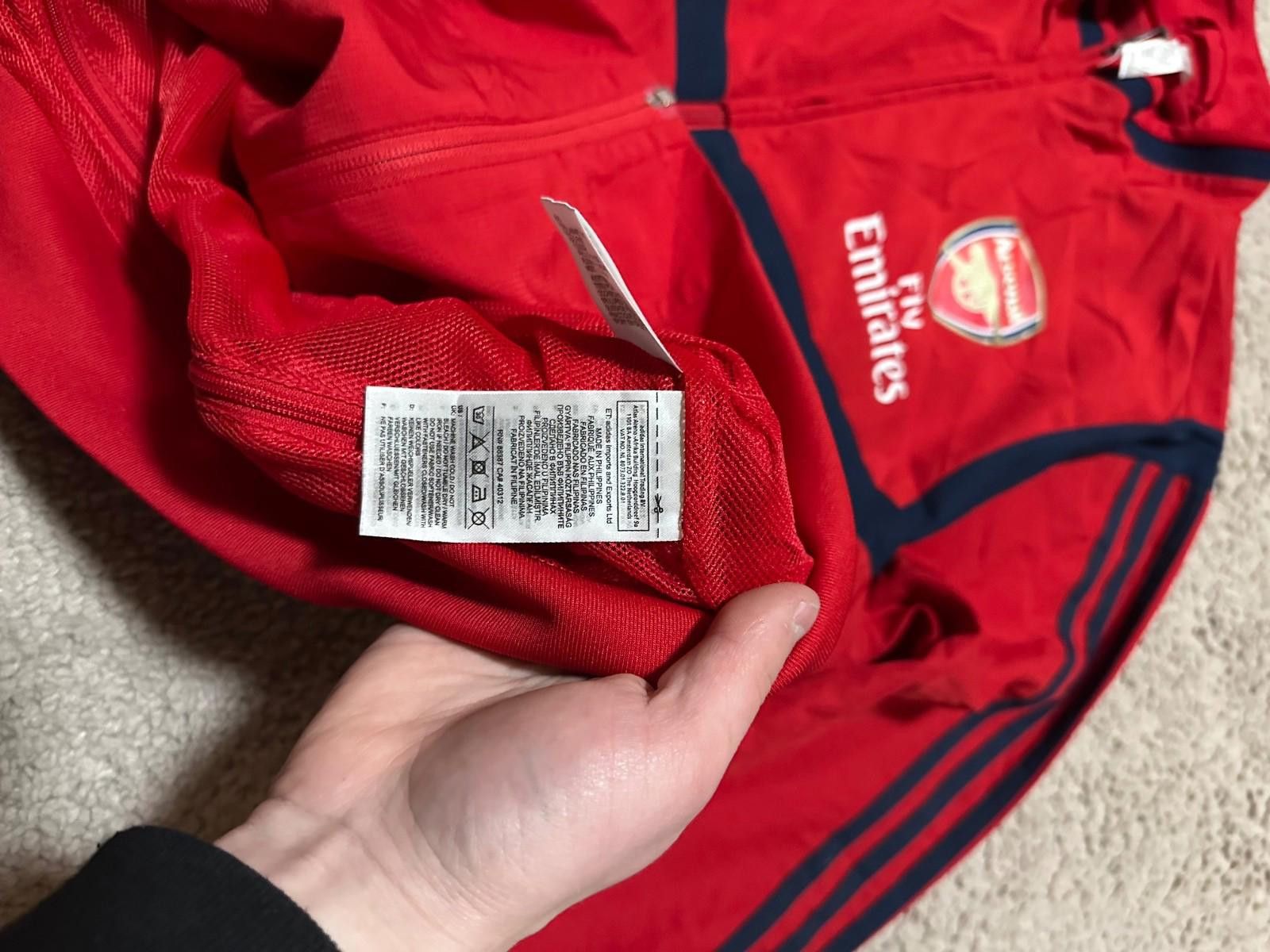 Adidas ARSENAL LONDON 2019 TRAINING FOOTBALL JACKET SOCCER Sz M Size US M / EU 48-50 / 2 - 7 Thumbnail